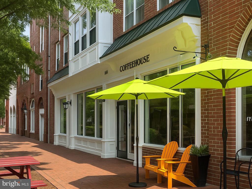 400 CAMERON STATION BLVD #105, ALEXANDRIA, Virginia 22304, 2 Bedrooms Bedrooms, ,2 BathroomsBathrooms,Residential,For sale,400 CAMERON STATION BLVD #105,VAAX2044682 MLS # VAAX2044682