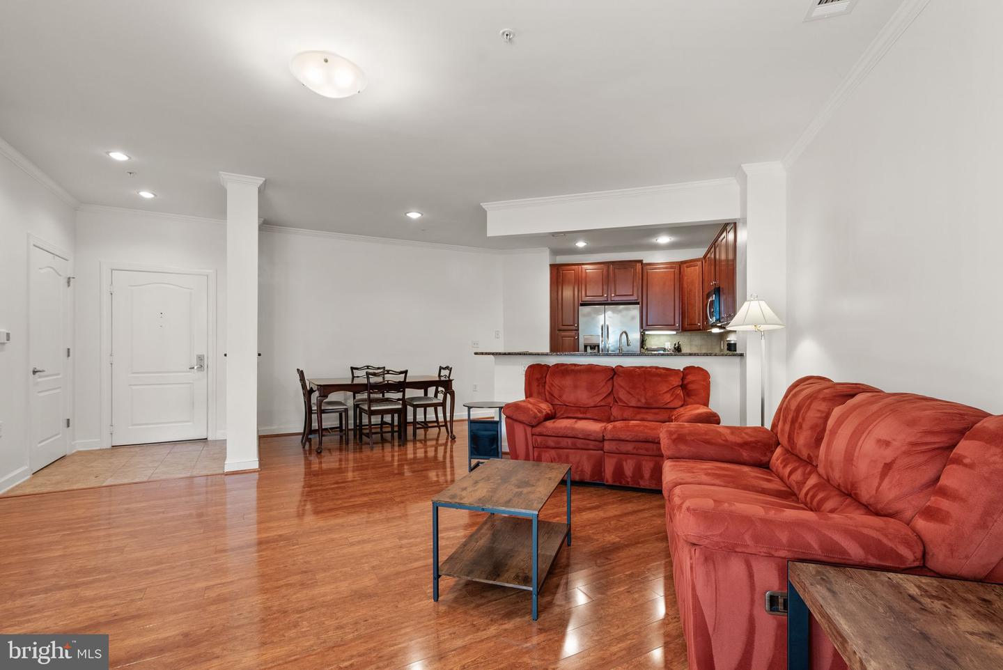 400 CAMERON STATION BLVD #105, ALEXANDRIA, Virginia 22304, 2 Bedrooms Bedrooms, ,2 BathroomsBathrooms,Residential,For sale,400 CAMERON STATION BLVD #105,VAAX2044682 MLS # VAAX2044682