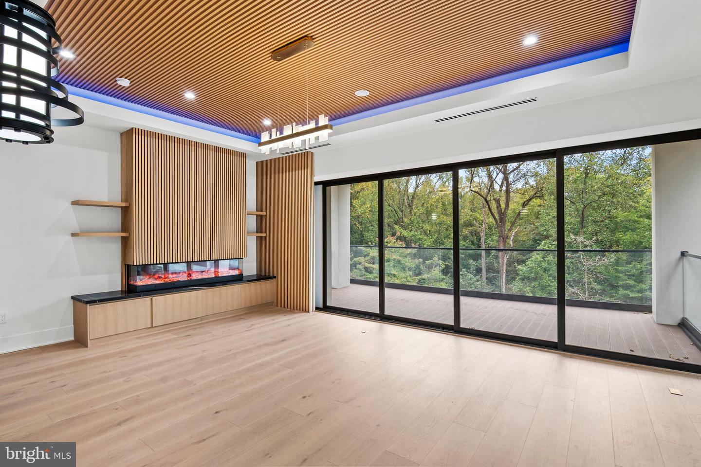 1205 CREST LN, MCLEAN, Virginia 22101, 7 Bedrooms Bedrooms, ,8 BathroomsBathrooms,Residential,For sale,1205 CREST LN,VAFX2244350 MLS # VAFX2244350 1205 CREST LN, MCLEAN, Virginia 22101, 7 Bedrooms Bedrooms, ,8 BathroomsBathrooms,Residential,For sale,1205 CREST LN,VAFX2244350 MLS # VAFX2244350