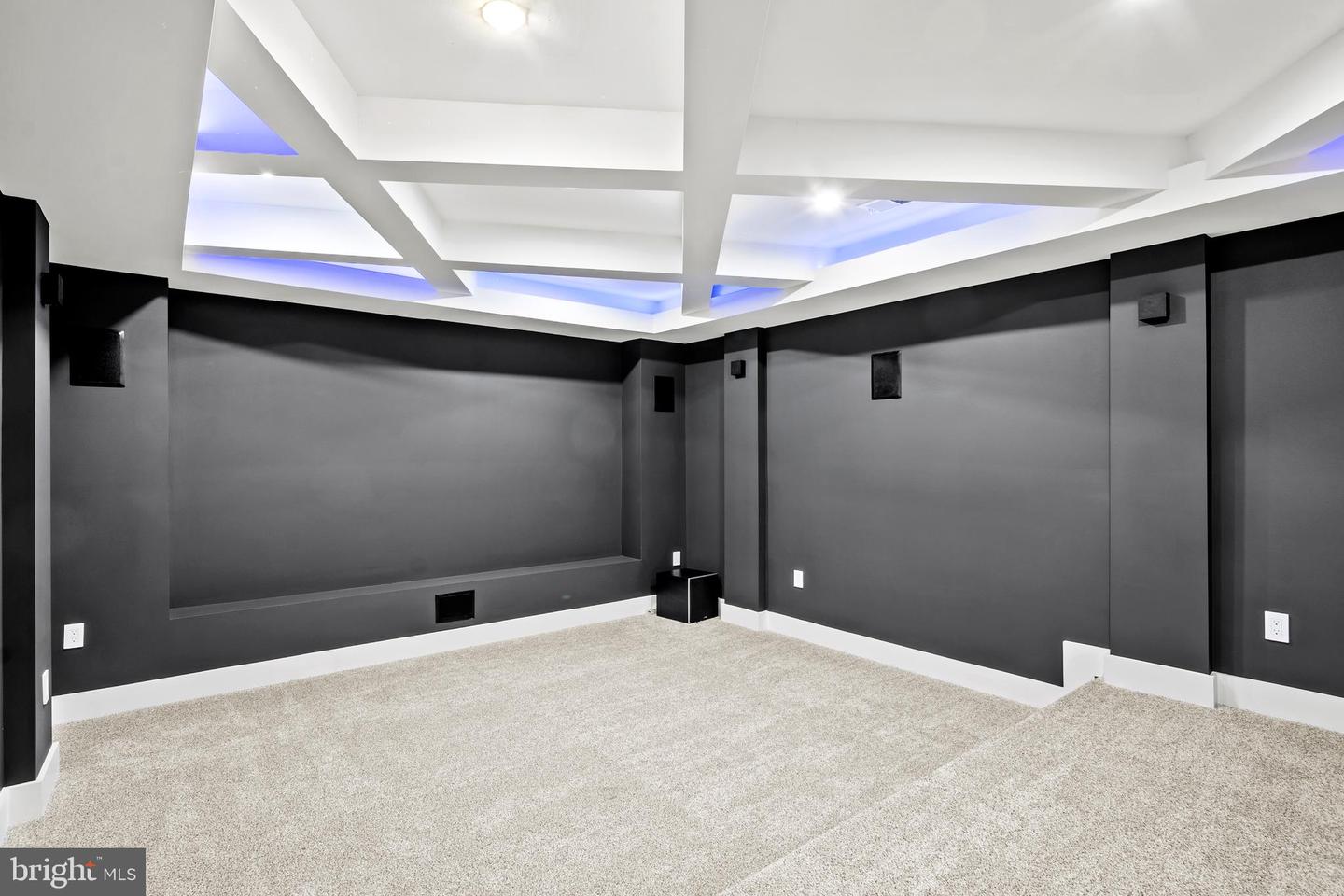 1205 CREST LN, MCLEAN, Virginia 22101, 7 Bedrooms Bedrooms, ,8 BathroomsBathrooms,Residential,For sale,1205 CREST LN,VAFX2244350 MLS # VAFX2244350 1205 CREST LN, MCLEAN, Virginia 22101, 7 Bedrooms Bedrooms, ,8 BathroomsBathrooms,Residential,For sale,1205 CREST LN,VAFX2244350 MLS # VAFX2244350