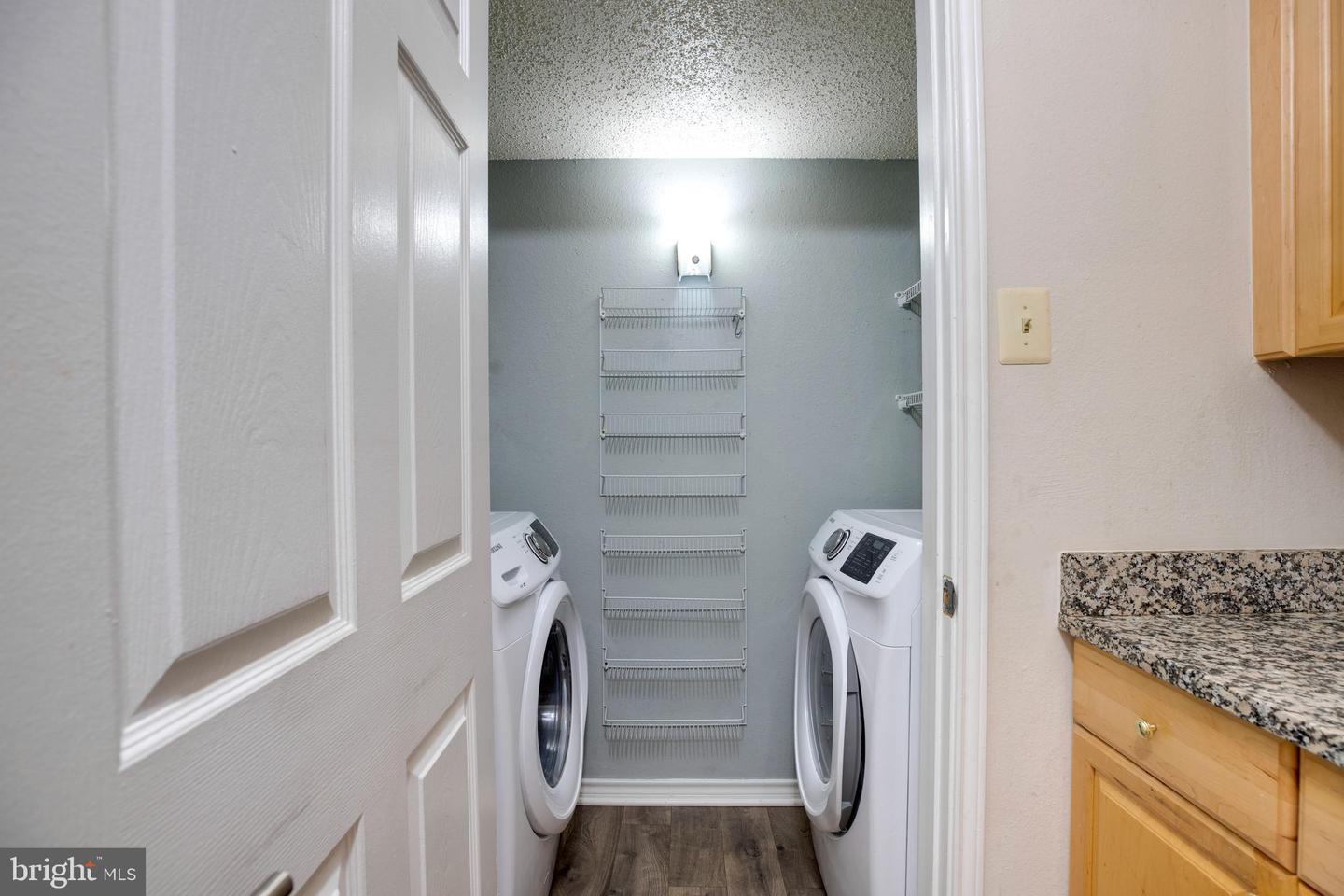 1543 LINCOLN WAY #301B, MCLEAN, Virginia 22102, 2 Bedrooms Bedrooms, ,2 BathroomsBathrooms,Residential,For sale,1543 LINCOLN WAY #301B,VAFX2246390 MLS # VAFX2246390 1543 LINCOLN WAY #301B, MCLEAN, Virginia 22102, 2 Bedrooms Bedrooms, ,2 BathroomsBathrooms,Residential,For sale,1543 LINCOLN WAY #301B,VAFX2246390 MLS # VAFX2246390