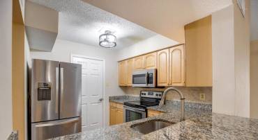 1543 LINCOLN WAY #301B, MCLEAN, Virginia 22102, 2 Bedrooms Bedrooms, ,2 BathroomsBathrooms,Residential,For sale,1543 LINCOLN WAY #301B,VAFX2246390 MLS # VAFX2246390