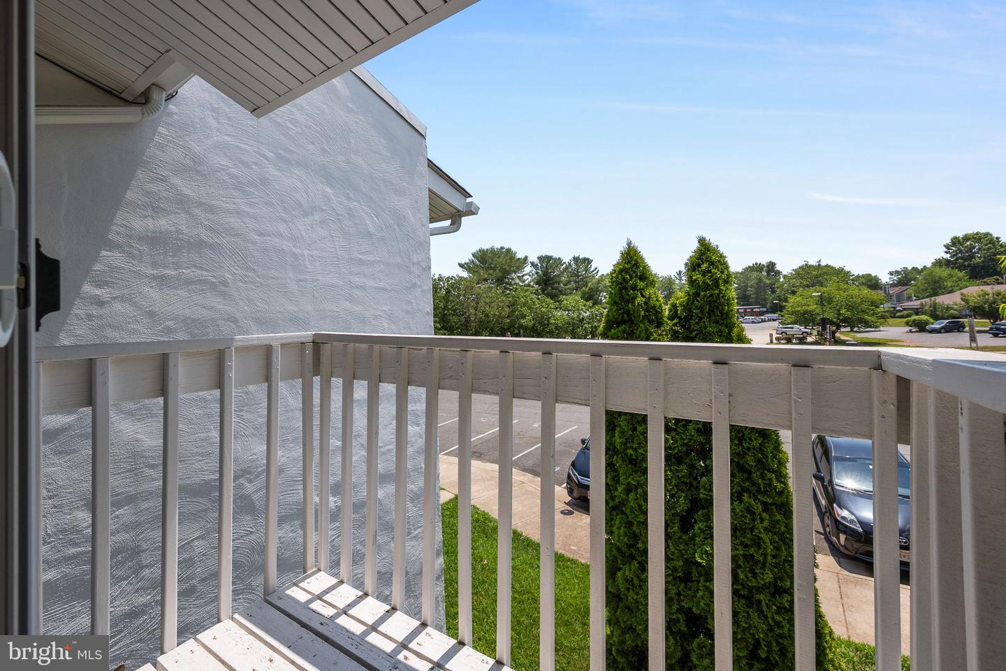 86 SUGARLAND RUN DR, STERLING, Virginia 20164, 3 Bedrooms Bedrooms, ,3 BathroomsBathrooms,Residential,For sale,86 SUGARLAND RUN DR,VALO2100832 MLS # VALO2100832