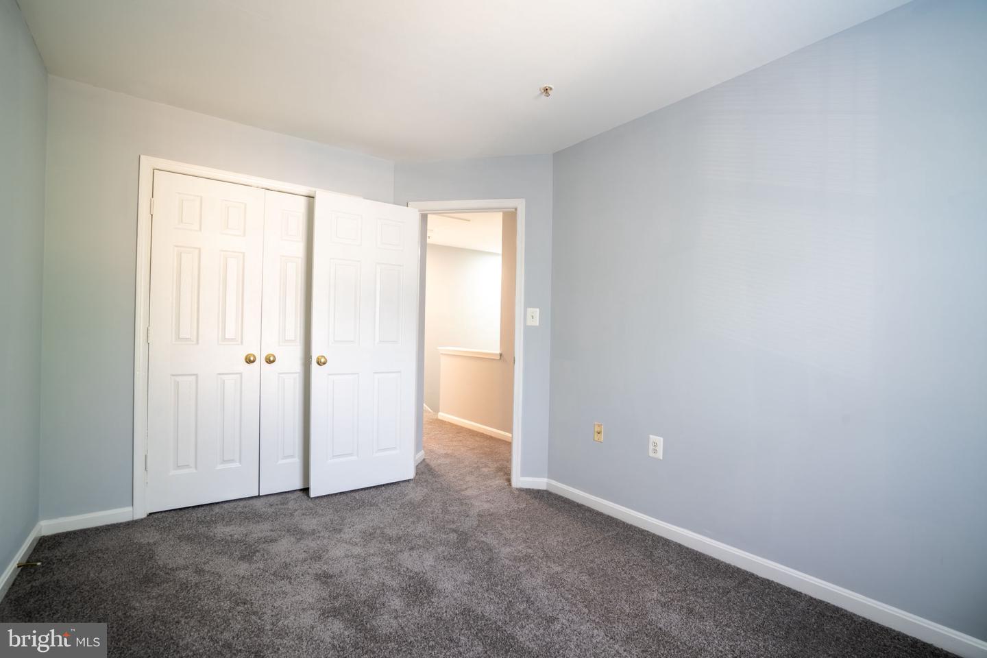 902 BLAKNEY LN SE, WASHINGTON, District Of Columbia 20032, 3 Bedrooms Bedrooms, ,2 BathroomsBathrooms,Residential,For sale,902 BLAKNEY LN SE,DCDC2209612 MLS # DCDC2209612