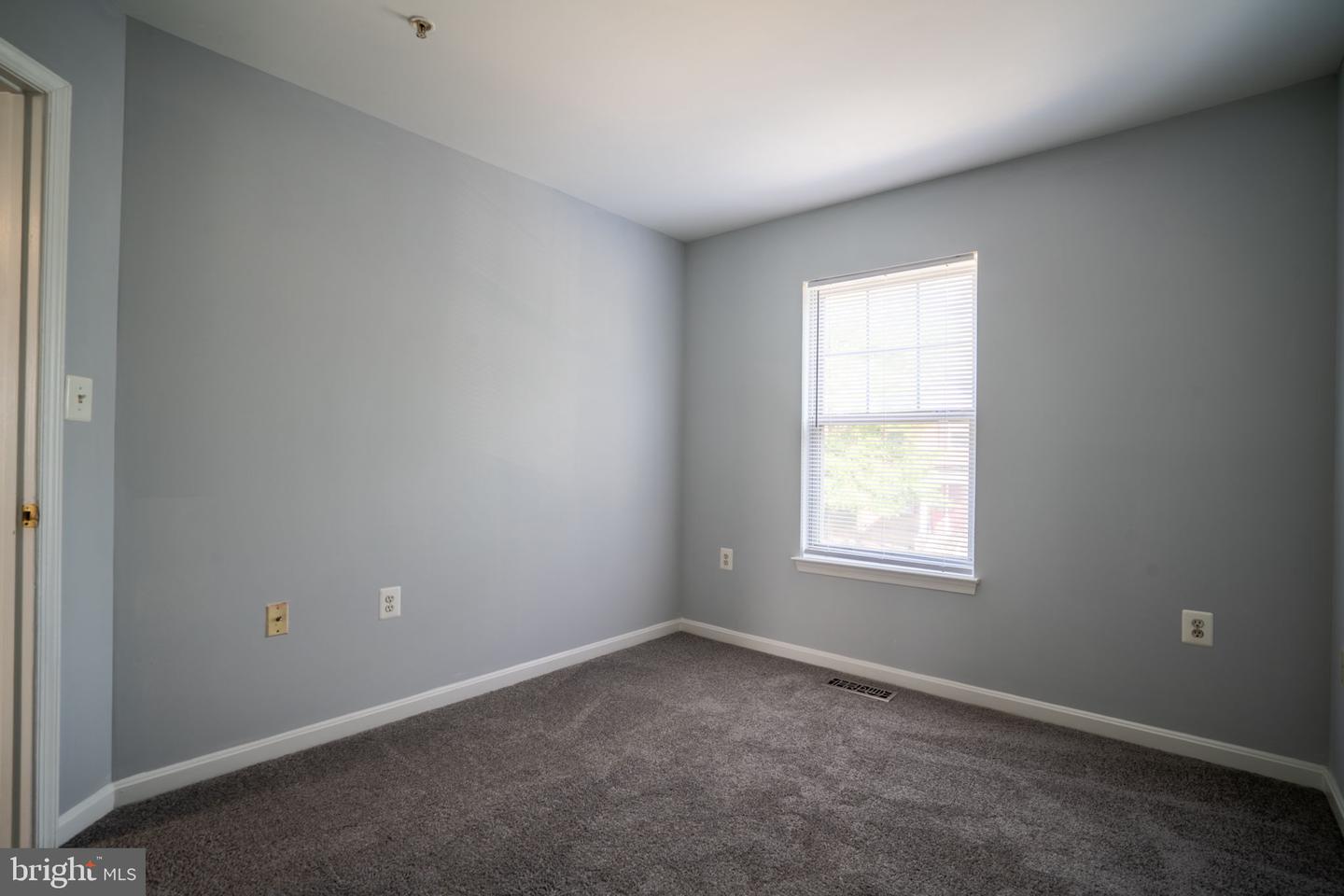 902 BLAKNEY LN SE, WASHINGTON, District Of Columbia 20032, 3 Bedrooms Bedrooms, ,2 BathroomsBathrooms,Residential,For sale,902 BLAKNEY LN SE,DCDC2209612 MLS # DCDC2209612