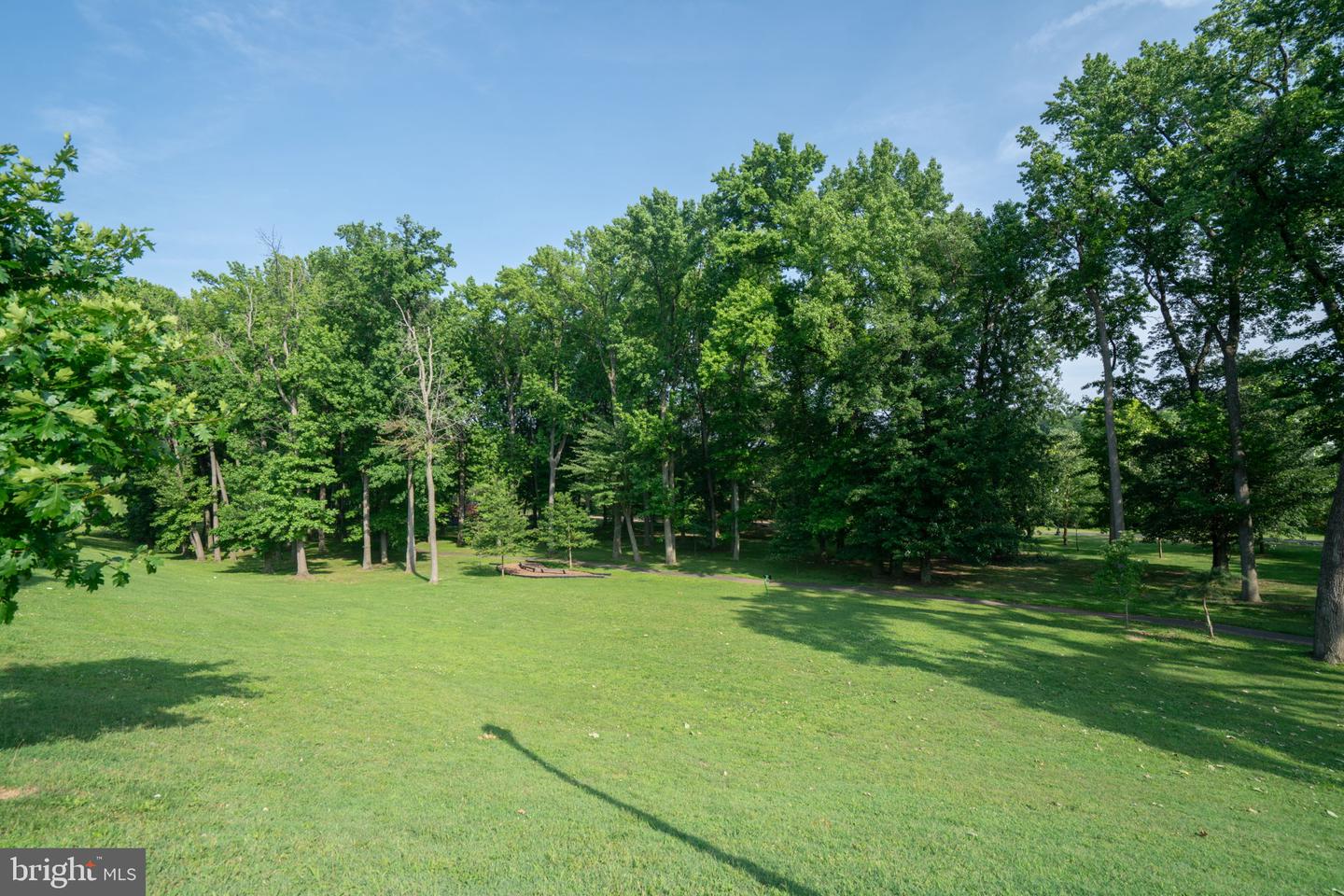 902 BLAKNEY LN SE, WASHINGTON, District Of Columbia 20032, 3 Bedrooms Bedrooms, ,2 BathroomsBathrooms,Residential,For sale,902 BLAKNEY LN SE,DCDC2209612 MLS # DCDC2209612