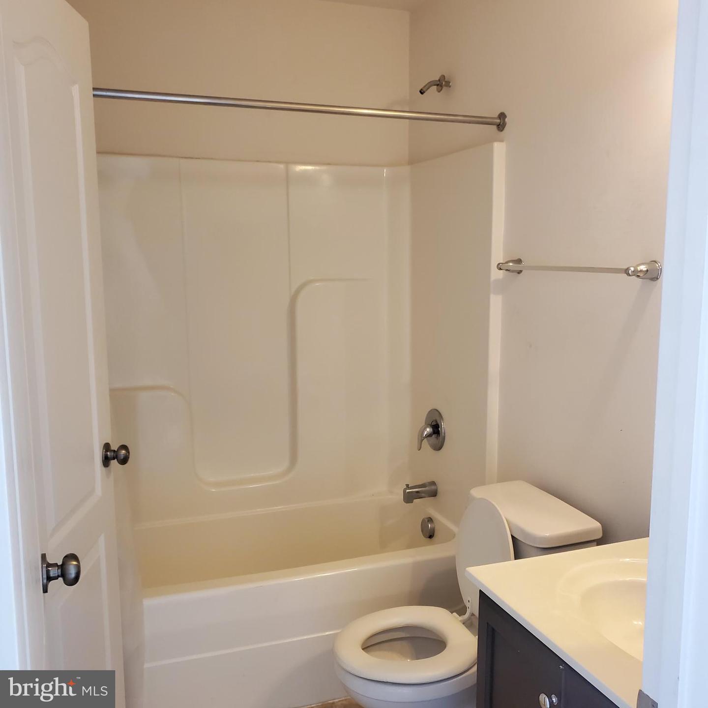 7125 DURRETTE RD, RUTHER GLEN, Virginia 22546, 4 Bedrooms Bedrooms, ,3 BathroomsBathrooms,Residential,For sale,7125 DURRETTE RD,VACV2008582 MLS # VACV2008582 7125 DURRETTE RD, RUTHER GLEN, Virginia 22546, 4 Bedrooms Bedrooms, ,3 BathroomsBathrooms,Residential,For sale,7125 DURRETTE RD,VACV2008582 MLS # VACV2008582