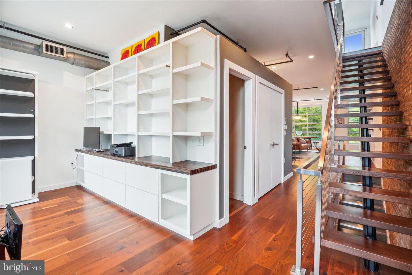 2713 MOUNT VERNON AVE, ALEXANDRIA, Virginia 22301, 2 Bedrooms Bedrooms, ,2 BathroomsBathrooms,Residential,For sale,2713 MOUNT VERNON AVE,VAAX2048266 MLS # VAAX2048266 2713 MOUNT VERNON AVE, ALEXANDRIA, Virginia 22301, 2 Bedrooms Bedrooms, ,2 BathroomsBathrooms,Residential,For sale,2713 MOUNT VERNON AVE,VAAX2048266 MLS # VAAX2048266