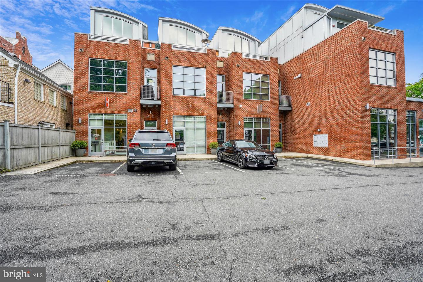 2713 MOUNT VERNON AVE, ALEXANDRIA, Virginia 22301, 2 Bedrooms Bedrooms, ,2 BathroomsBathrooms,Residential,For sale,2713 MOUNT VERNON AVE,VAAX2048266 MLS # VAAX2048266 2713 MOUNT VERNON AVE, ALEXANDRIA, Virginia 22301, 2 Bedrooms Bedrooms, ,2 BathroomsBathrooms,Residential,For sale,2713 MOUNT VERNON AVE,VAAX2048266 MLS # VAAX2048266