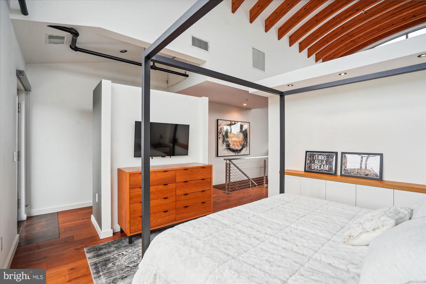 2713 MOUNT VERNON AVE, ALEXANDRIA, Virginia 22301, 2 Bedrooms Bedrooms, ,2 BathroomsBathrooms,Residential,For sale,2713 MOUNT VERNON AVE,VAAX2048266 MLS # VAAX2048266 2713 MOUNT VERNON AVE, ALEXANDRIA, Virginia 22301, 2 Bedrooms Bedrooms, ,2 BathroomsBathrooms,Residential,For sale,2713 MOUNT VERNON AVE,VAAX2048266 MLS # VAAX2048266