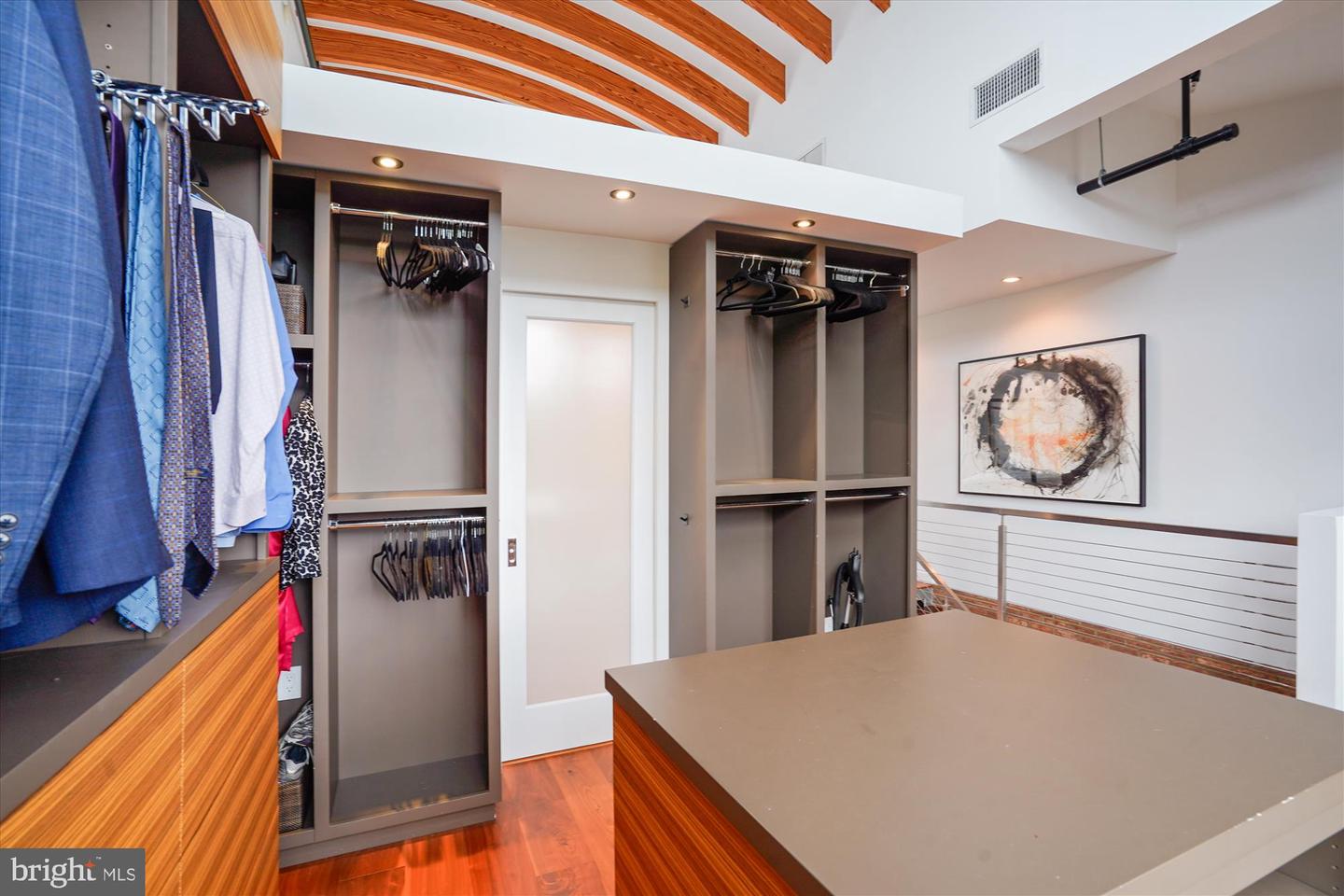 2713 MOUNT VERNON AVE, ALEXANDRIA, Virginia 22301, 2 Bedrooms Bedrooms, ,2 BathroomsBathrooms,Residential,For sale,2713 MOUNT VERNON AVE,VAAX2048266 MLS # VAAX2048266 2713 MOUNT VERNON AVE, ALEXANDRIA, Virginia 22301, 2 Bedrooms Bedrooms, ,2 BathroomsBathrooms,Residential,For sale,2713 MOUNT VERNON AVE,VAAX2048266 MLS # VAAX2048266