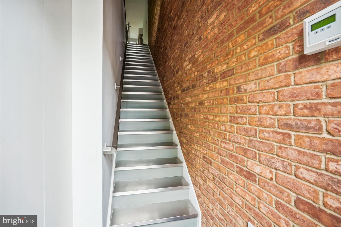 2713 MOUNT VERNON AVE, ALEXANDRIA, Virginia 22301, 2 Bedrooms Bedrooms, ,2 BathroomsBathrooms,Residential,For sale,2713 MOUNT VERNON AVE,VAAX2048266 MLS # VAAX2048266 2713 MOUNT VERNON AVE, ALEXANDRIA, Virginia 22301, 2 Bedrooms Bedrooms, ,2 BathroomsBathrooms,Residential,For sale,2713 MOUNT VERNON AVE,VAAX2048266 MLS # VAAX2048266