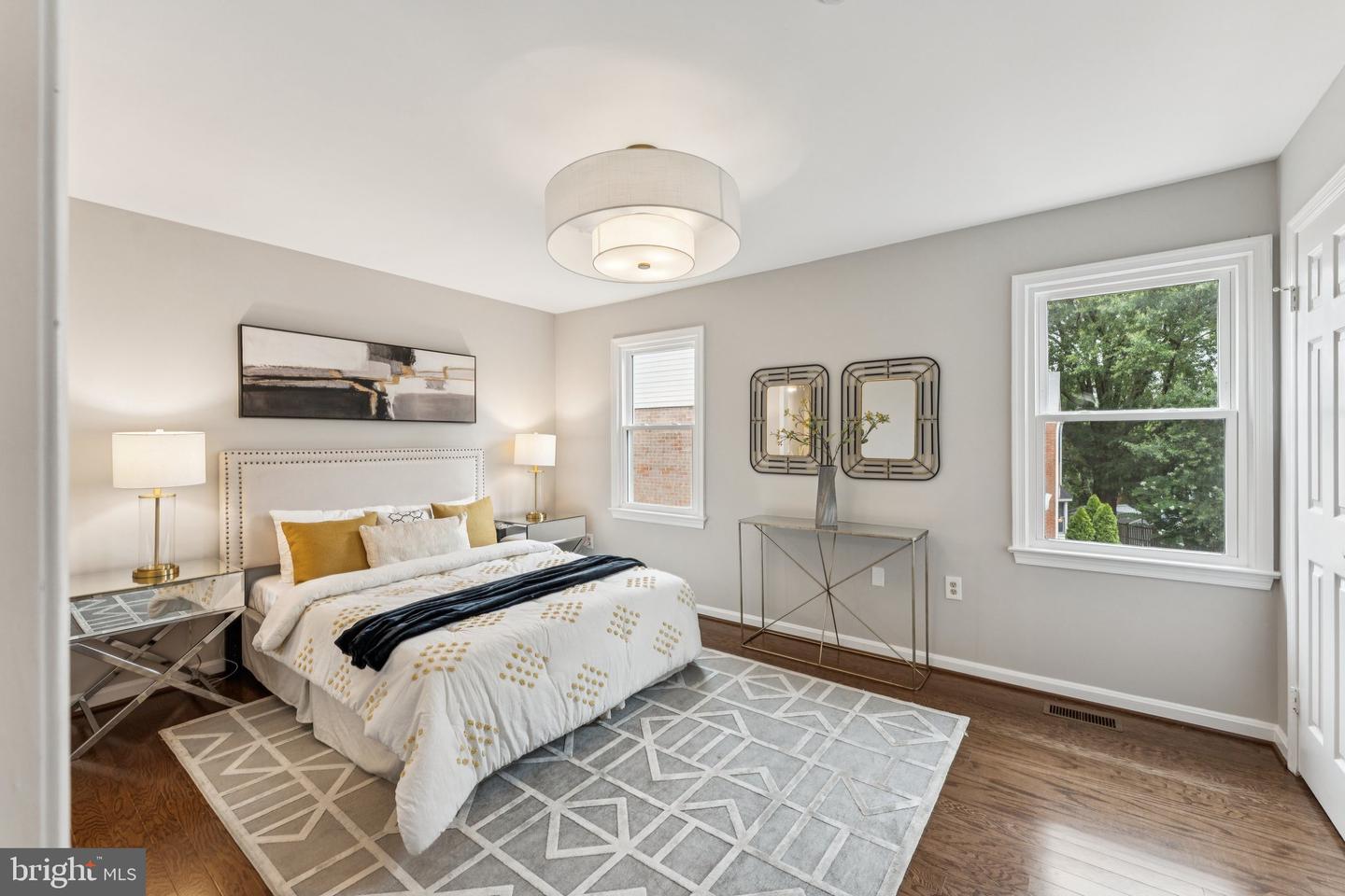 3836 BRIGHTON CT, ALEXANDRIA, Virginia 22305, 4 Bedrooms Bedrooms, ,2 BathroomsBathrooms,Residential,For sale,3836 BRIGHTON CT,VAAX2048382 MLS # VAAX2048382