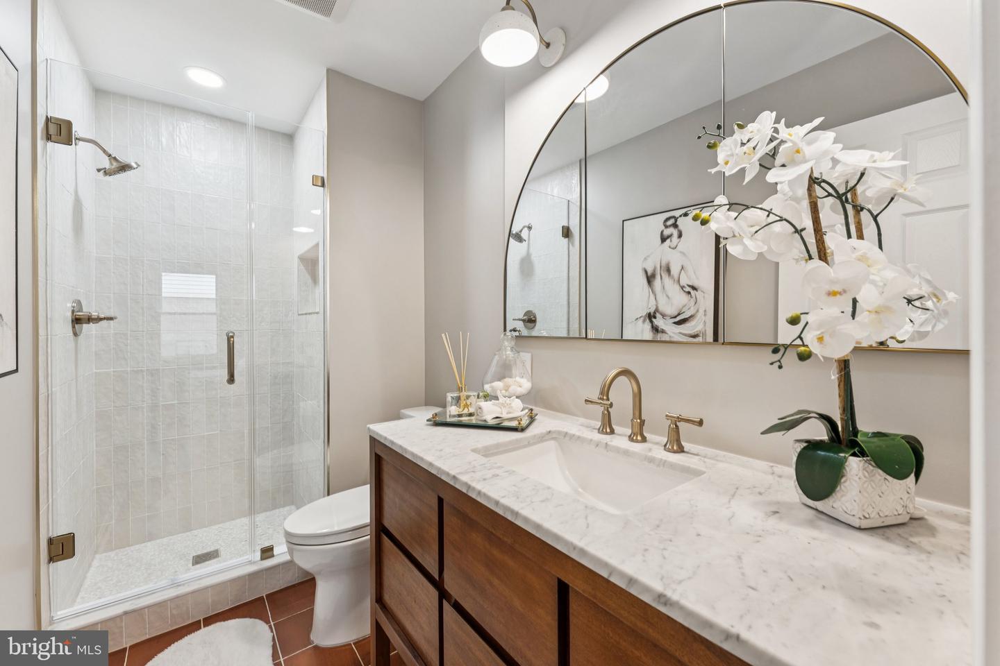 3836 BRIGHTON CT, ALEXANDRIA, Virginia 22305, 4 Bedrooms Bedrooms, ,2 BathroomsBathrooms,Residential,For sale,3836 BRIGHTON CT,VAAX2048382 MLS # VAAX2048382