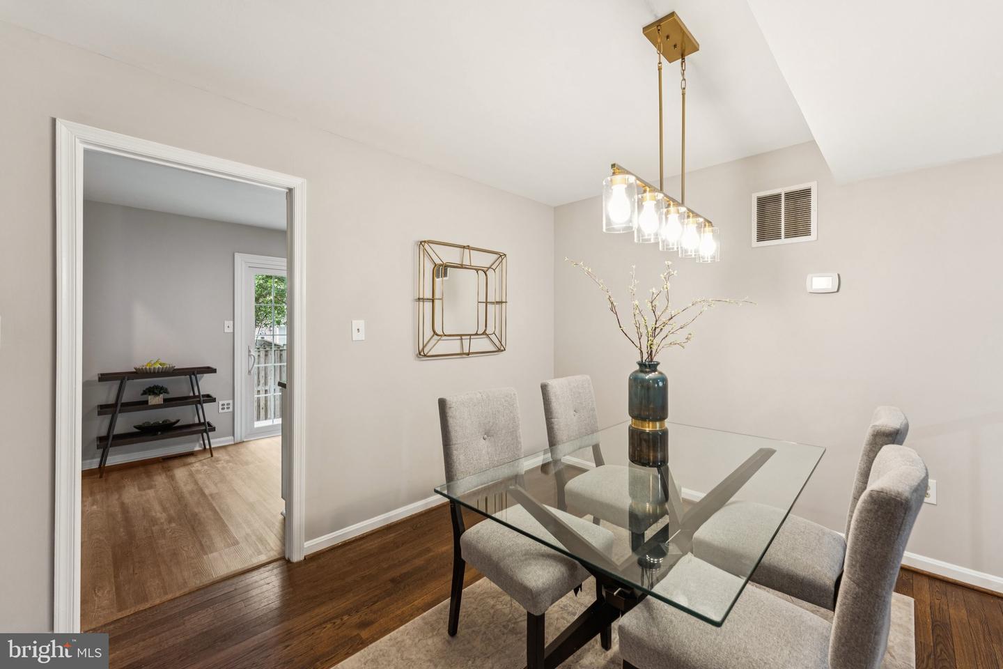 3836 BRIGHTON CT, ALEXANDRIA, Virginia 22305, 4 Bedrooms Bedrooms, ,2 BathroomsBathrooms,Residential,For sale,3836 BRIGHTON CT,VAAX2048382 MLS # VAAX2048382