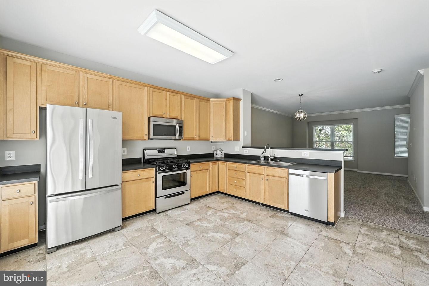 42768 KEARNEY TER, CHANTILLY, Virginia 20152, 3 Bedrooms Bedrooms, 7 Rooms Rooms,3 BathroomsBathrooms,Residential,For sale,42768 KEARNEY TER,VALO2105260 MLS # VALO2105260