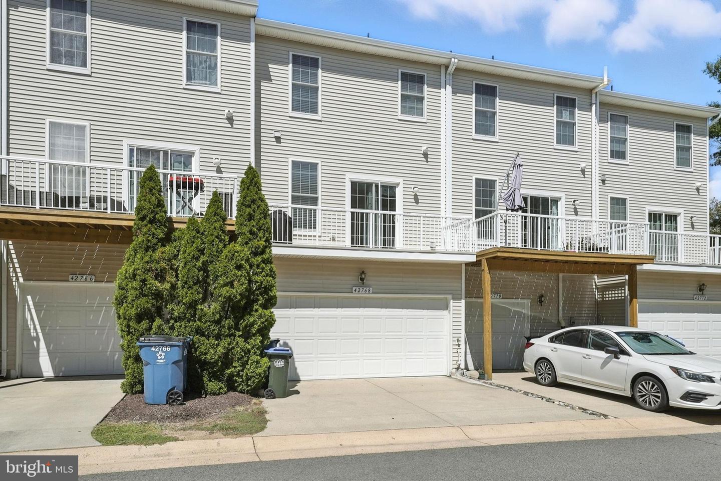 42768 KEARNEY TER, CHANTILLY, Virginia 20152, 3 Bedrooms Bedrooms, 7 Rooms Rooms,3 BathroomsBathrooms,Residential,For sale,42768 KEARNEY TER,VALO2105260 MLS # VALO2105260