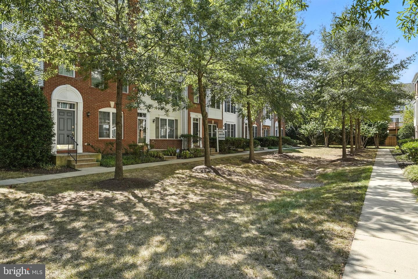 42768 KEARNEY TER, CHANTILLY, Virginia 20152, 3 Bedrooms Bedrooms, 7 Rooms Rooms,3 BathroomsBathrooms,Residential,For sale,42768 KEARNEY TER,VALO2105260 MLS # VALO2105260