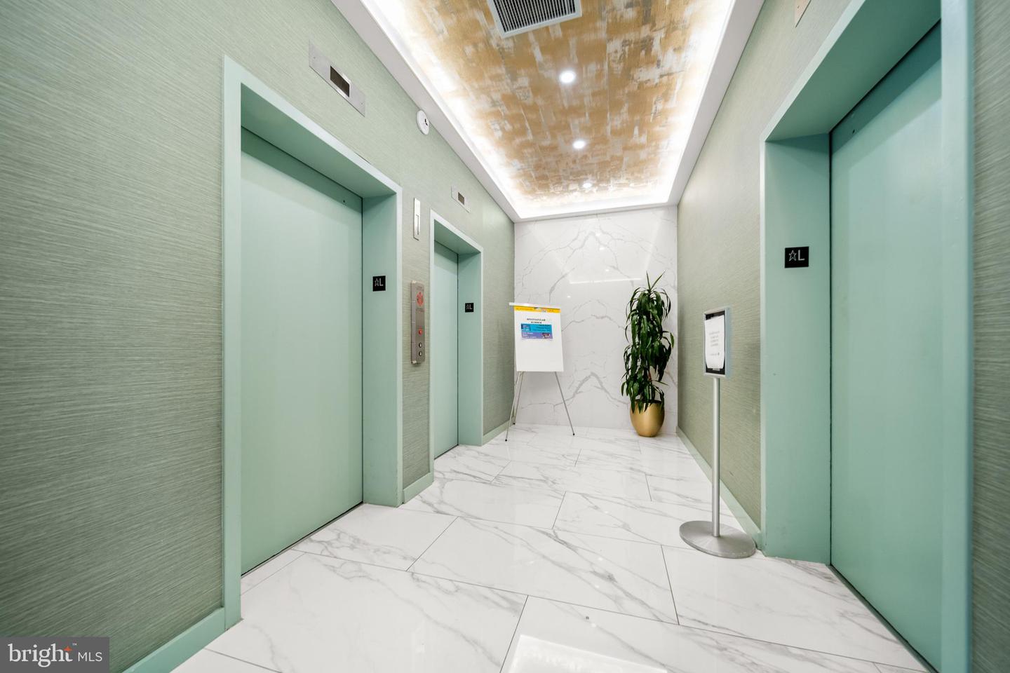 501 SLATERS LN #402, ALEXANDRIA, Virginia 22314, 1 Bedroom Bedrooms, ,1 BathroomBathrooms,Residential,For sale,501 SLATERS LN #402,VAAX2048992 MLS # VAAX2048992 501 SLATERS LN #402, ALEXANDRIA, Virginia 22314, 1 Bedroom Bedrooms, ,1 BathroomBathrooms,Residential,For sale,501 SLATERS LN #402,VAAX2048992 MLS # VAAX2048992