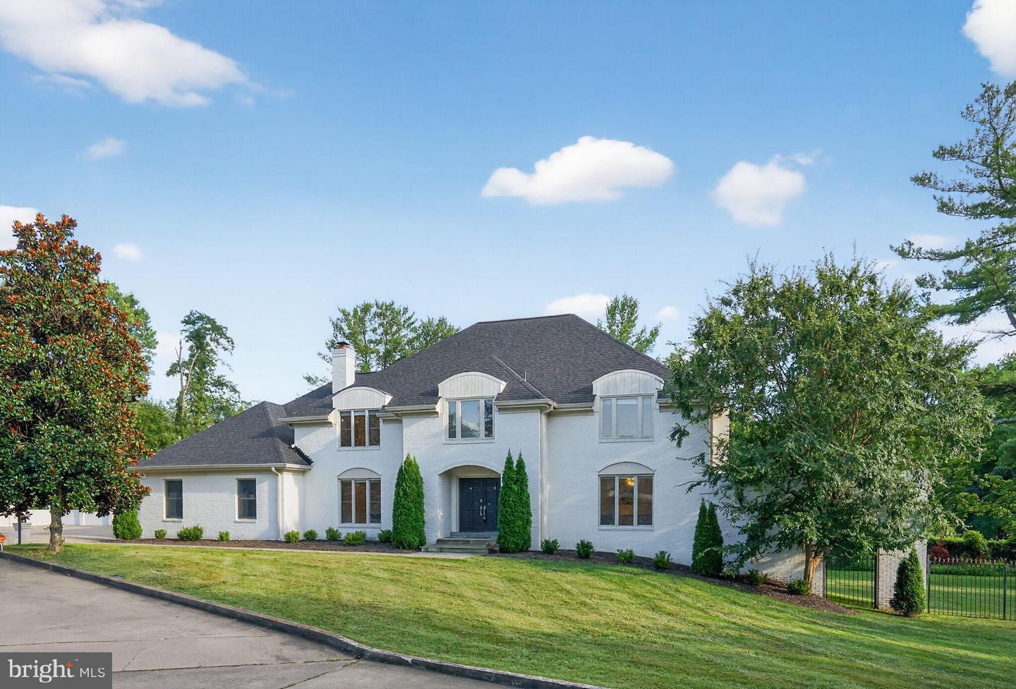 1179 BALLANTRAE LN, MCLEAN, Virginia 22101, 5 Bedrooms Bedrooms, 22 Rooms Rooms,7 BathroomsBathrooms,Residential,For sale,1179 BALLANTRAE LN,VAFX2264628 MLS # VAFX2264628