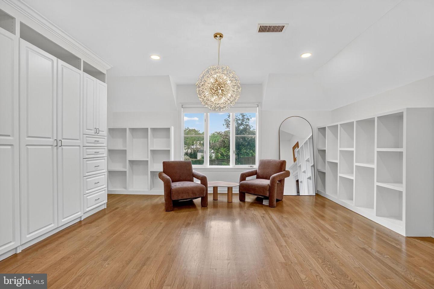 1179 BALLANTRAE LN, MCLEAN, Virginia 22101, 5 Bedrooms Bedrooms, 22 Rooms Rooms,7 BathroomsBathrooms,Residential,For sale,1179 BALLANTRAE LN,VAFX2264628 MLS # VAFX2264628