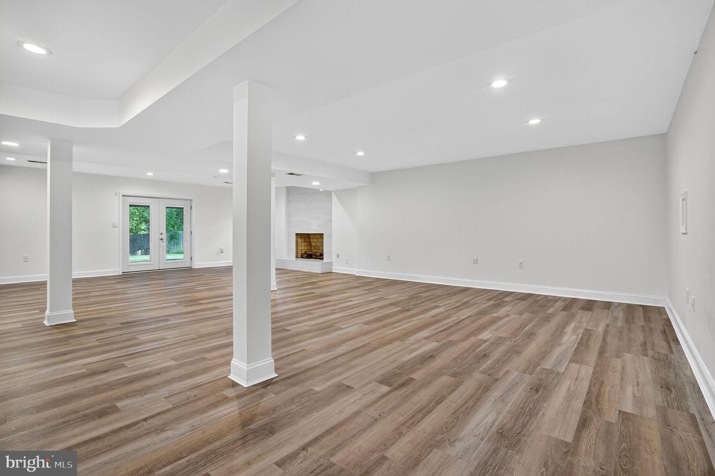 1179 BALLANTRAE LN, MCLEAN, Virginia 22101, 5 Bedrooms Bedrooms, 22 Rooms Rooms,7 BathroomsBathrooms,Residential,For sale,1179 BALLANTRAE LN,VAFX2264628 MLS # VAFX2264628