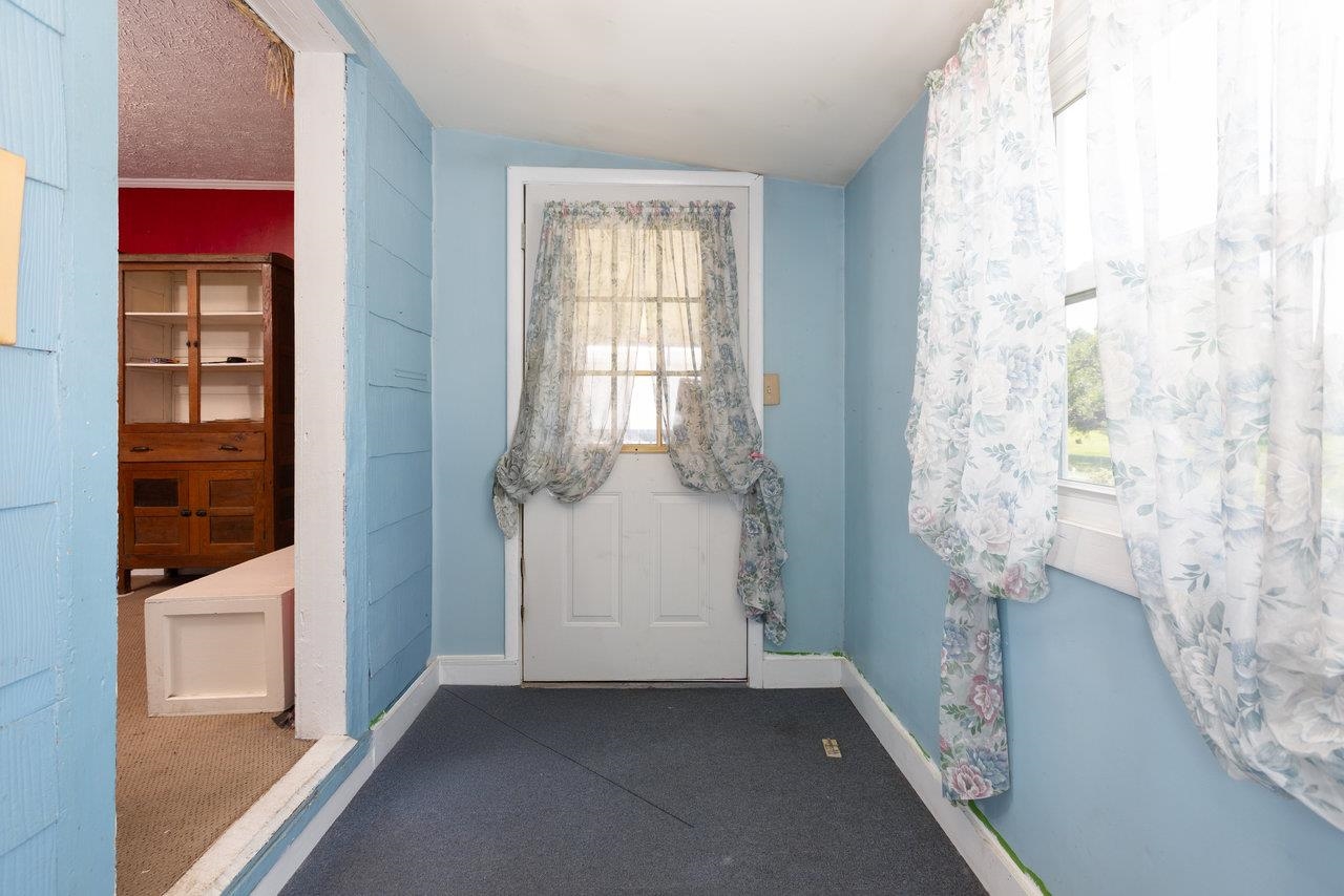 711 EIGHTH ST, SHENANDOAH, Virginia 22849, 2 Bedrooms Bedrooms, ,1 BathroomBathrooms,Residential,711 EIGHTH ST,667373 MLS # 667373