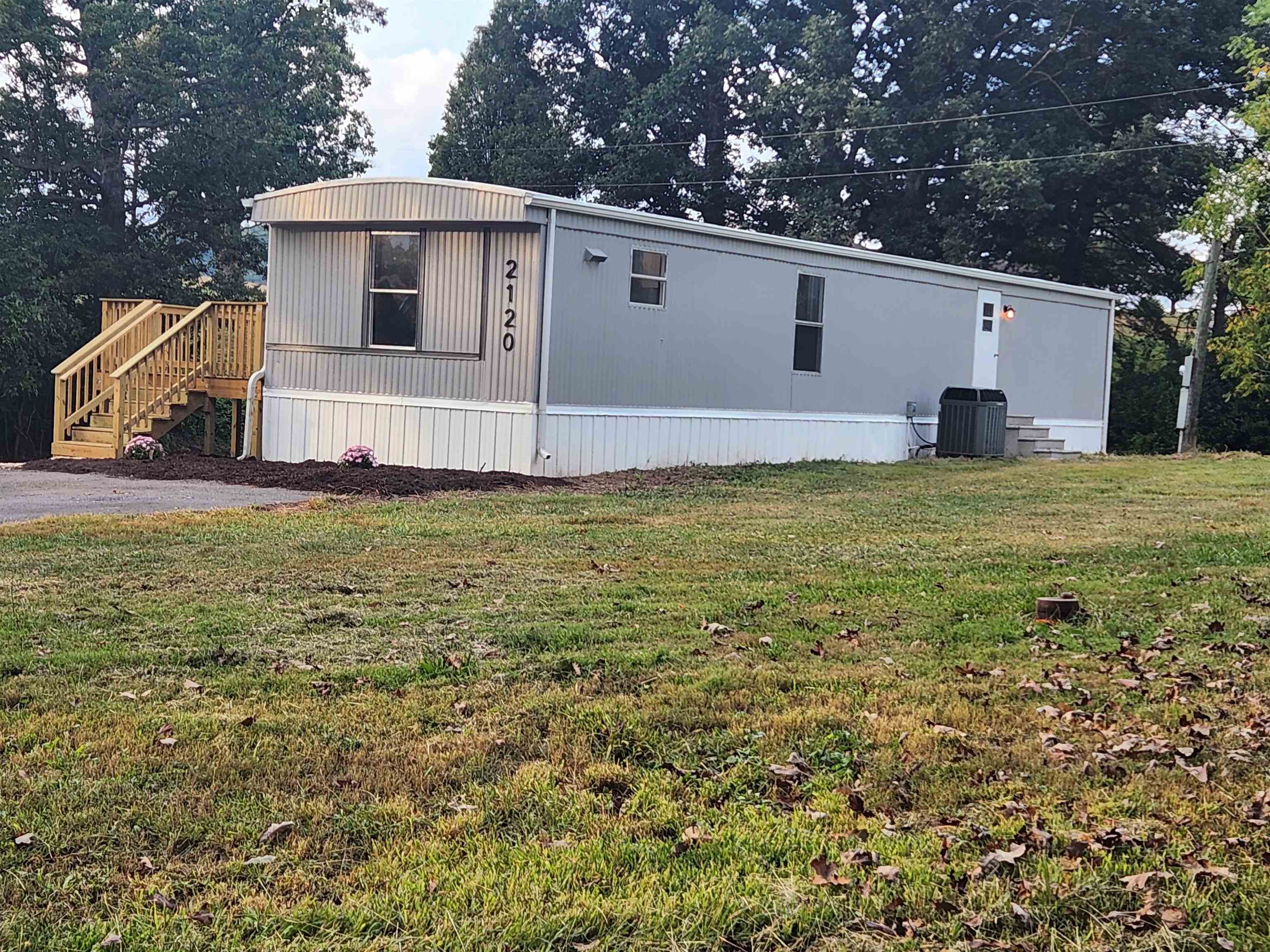 2120 OLD SAWMILL RD, ROCKINGHAM, Virginia 22802, 2 Bedrooms Bedrooms, ,1 BathroomBathrooms,Residential,MANUFACTURED HOME,2120 OLD SAWMILL RD,669400 MLS # 669400