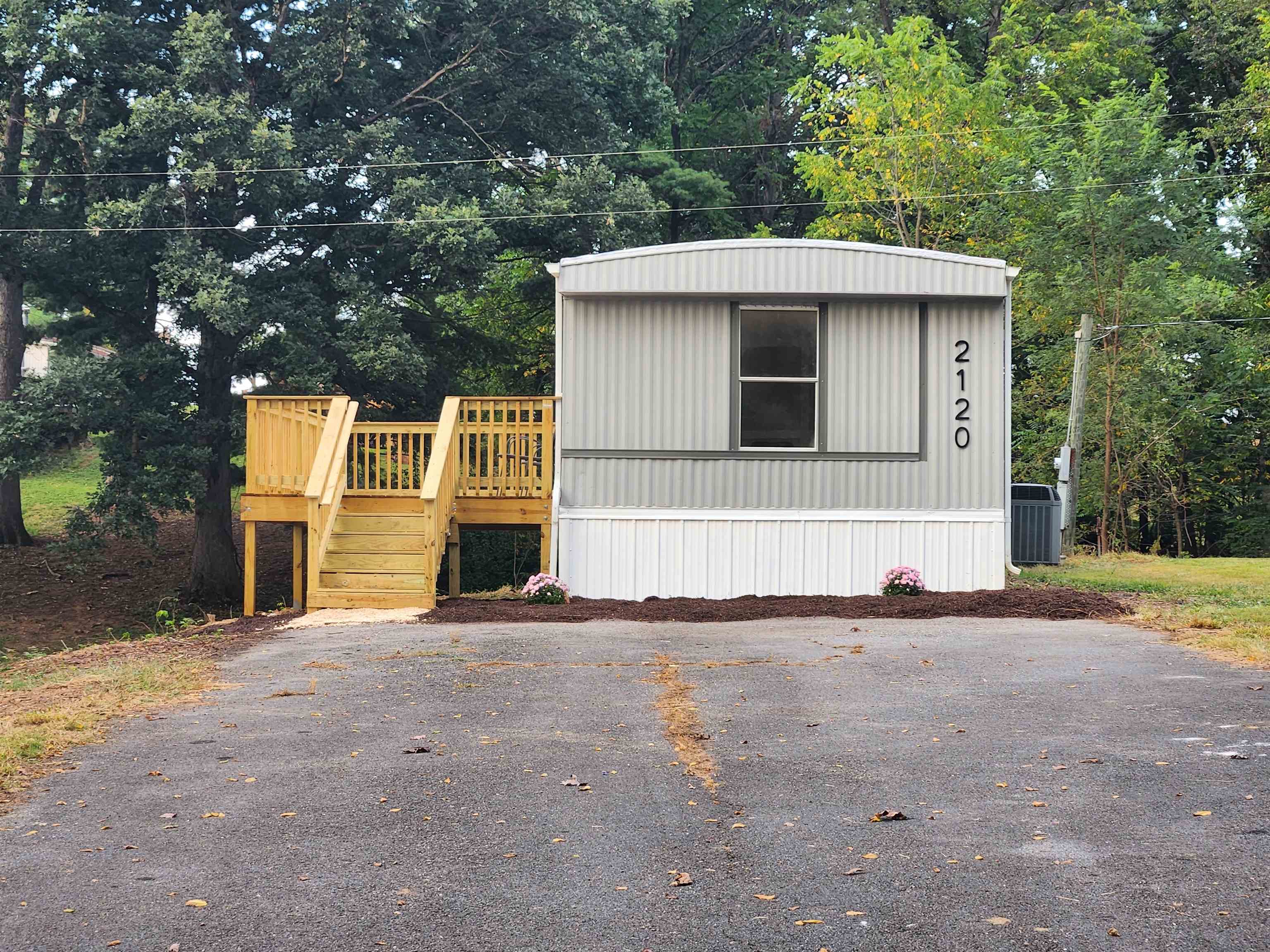 2120 OLD SAWMILL RD, ROCKINGHAM, Virginia 22802, 2 Bedrooms Bedrooms, ,1 BathroomBathrooms,Residential,MANUFACTURED HOME,2120 OLD SAWMILL RD,669400 MLS # 669400