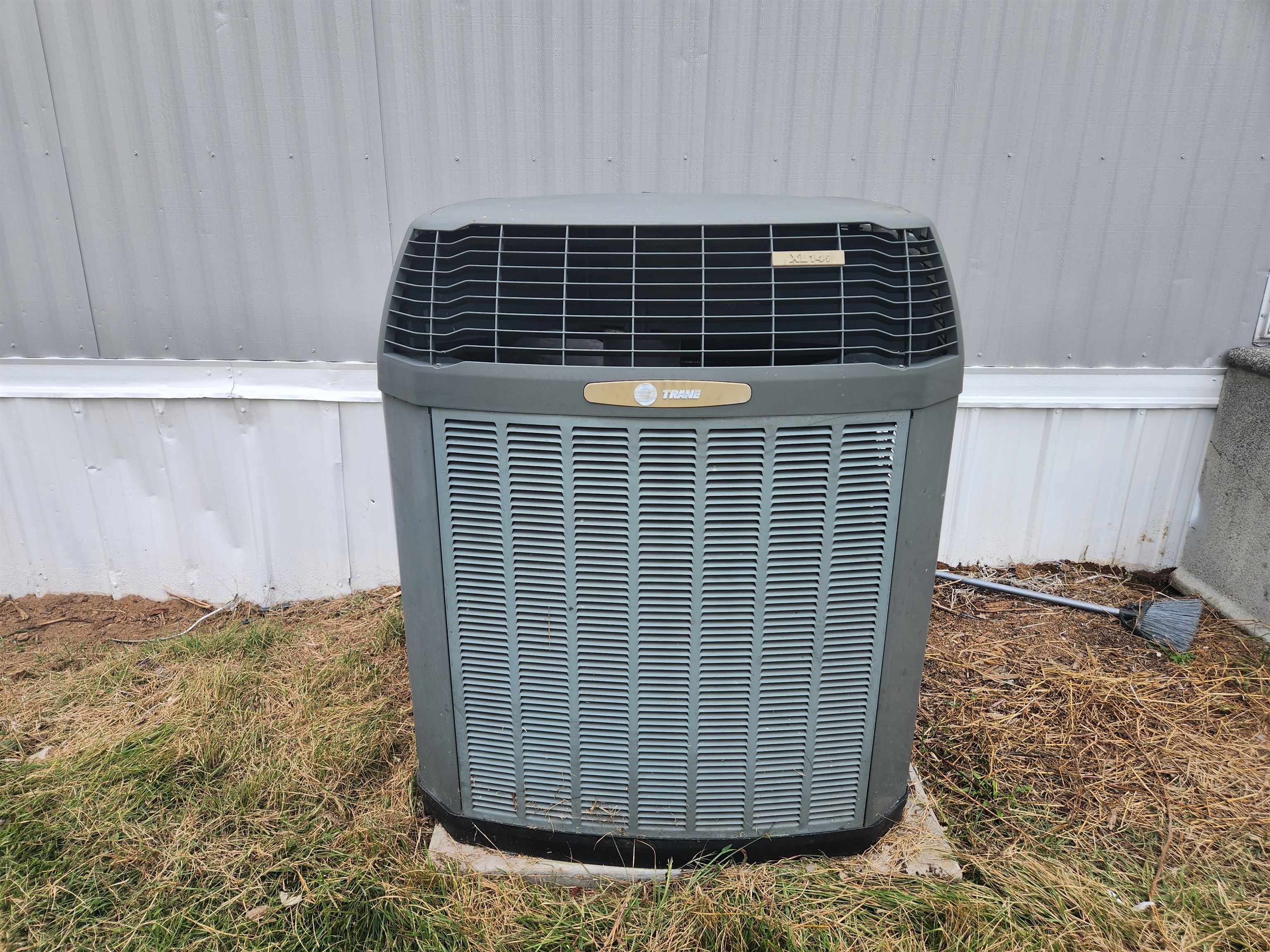 2120 OLD SAWMILL RD, ROCKINGHAM, Virginia 22802, 2 Bedrooms Bedrooms, ,1 BathroomBathrooms,Residential,MANUFACTURED HOME,2120 OLD SAWMILL RD,669400 MLS # 669400