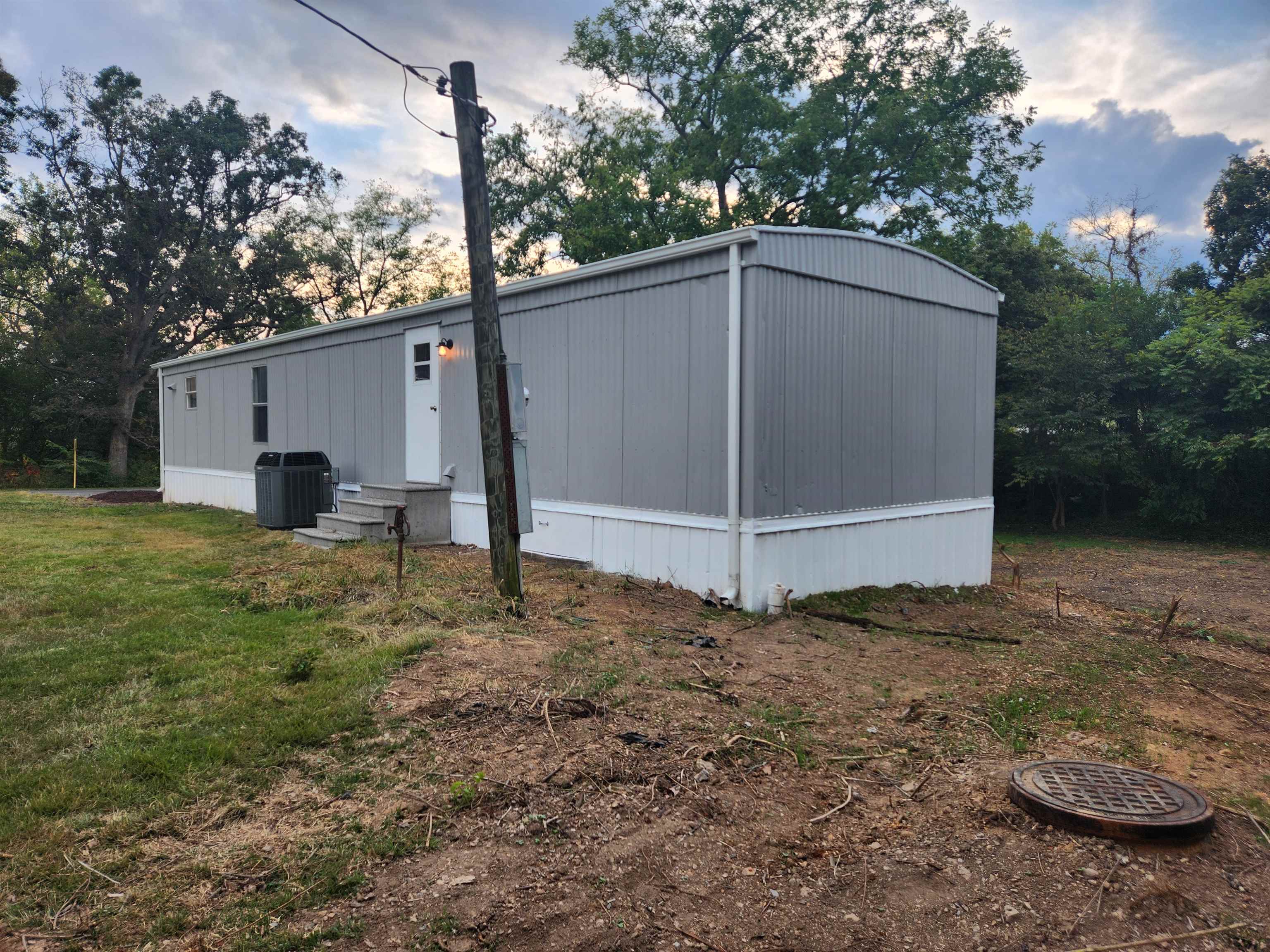 2120 OLD SAWMILL RD, ROCKINGHAM, Virginia 22802, 2 Bedrooms Bedrooms, ,1 BathroomBathrooms,Residential,MANUFACTURED HOME,2120 OLD SAWMILL RD,669400 MLS # 669400