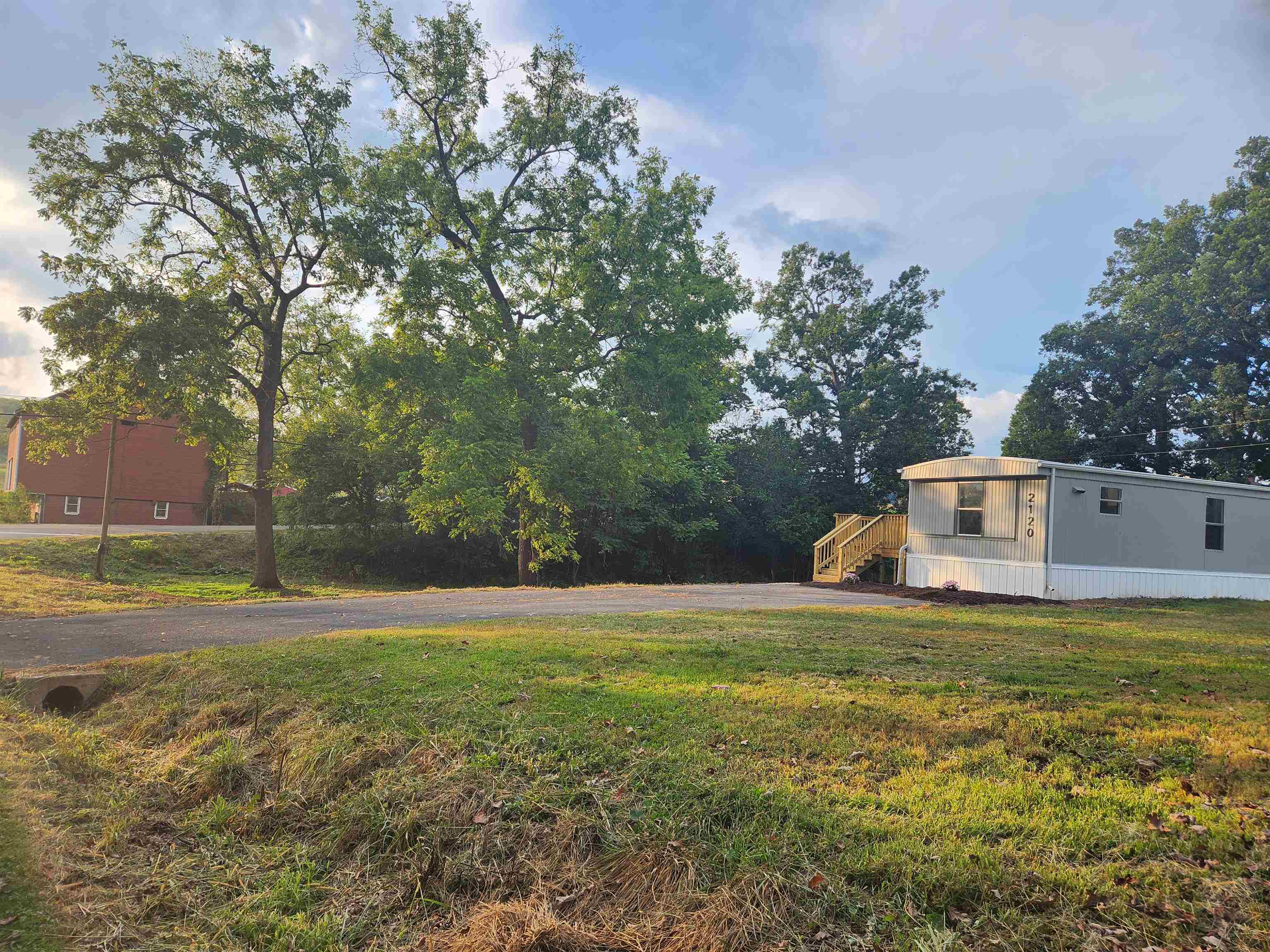 2120 OLD SAWMILL RD, ROCKINGHAM, Virginia 22802, 2 Bedrooms Bedrooms, ,1 BathroomBathrooms,Residential,MANUFACTURED HOME,2120 OLD SAWMILL RD,669400 MLS # 669400