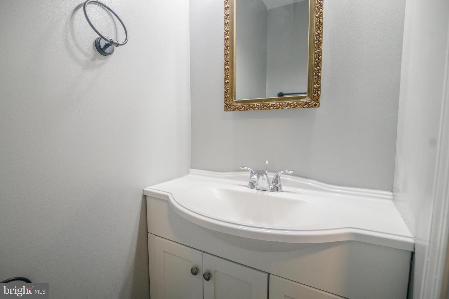 14404 COOL OAK LN, CENTREVILLE, Virginia 20121, 3 Bedrooms Bedrooms, ,3 BathroomsBathrooms,Residential,For sale,14404 COOL OAK LN,VAFX2267602 MLS # VAFX2267602 14404 COOL OAK LN, CENTREVILLE, Virginia 20121, 3 Bedrooms Bedrooms, ,3 BathroomsBathrooms,Residential,For sale,14404 COOL OAK LN,VAFX2267602 MLS # VAFX2267602