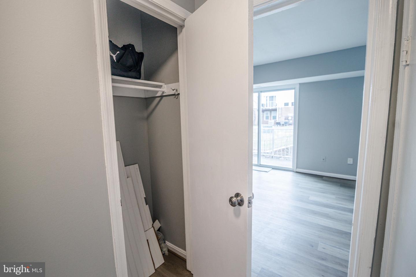 14404 COOL OAK LN, CENTREVILLE, Virginia 20121, 3 Bedrooms Bedrooms, ,3 BathroomsBathrooms,Residential,For sale,14404 COOL OAK LN,VAFX2267602 MLS # VAFX2267602 14404 COOL OAK LN, CENTREVILLE, Virginia 20121, 3 Bedrooms Bedrooms, ,3 BathroomsBathrooms,Residential,For sale,14404 COOL OAK LN,VAFX2267602 MLS # VAFX2267602