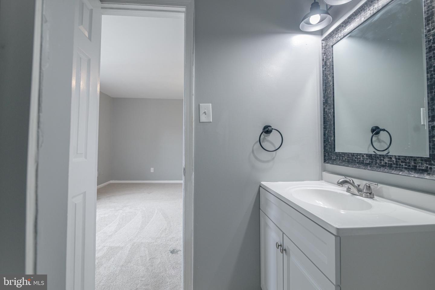 14404 COOL OAK LN, CENTREVILLE, Virginia 20121, 3 Bedrooms Bedrooms, ,3 BathroomsBathrooms,Residential,For sale,14404 COOL OAK LN,VAFX2267602 MLS # VAFX2267602 14404 COOL OAK LN, CENTREVILLE, Virginia 20121, 3 Bedrooms Bedrooms, ,3 BathroomsBathrooms,Residential,For sale,14404 COOL OAK LN,VAFX2267602 MLS # VAFX2267602