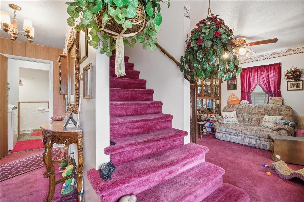 811 SPOTSWOOD DR, HARRISONBURG, Virginia 22801, 3 Bedrooms Bedrooms, ,1 BathroomBathrooms,Residential,811 SPOTSWOOD DR,670642 MLS # 670642