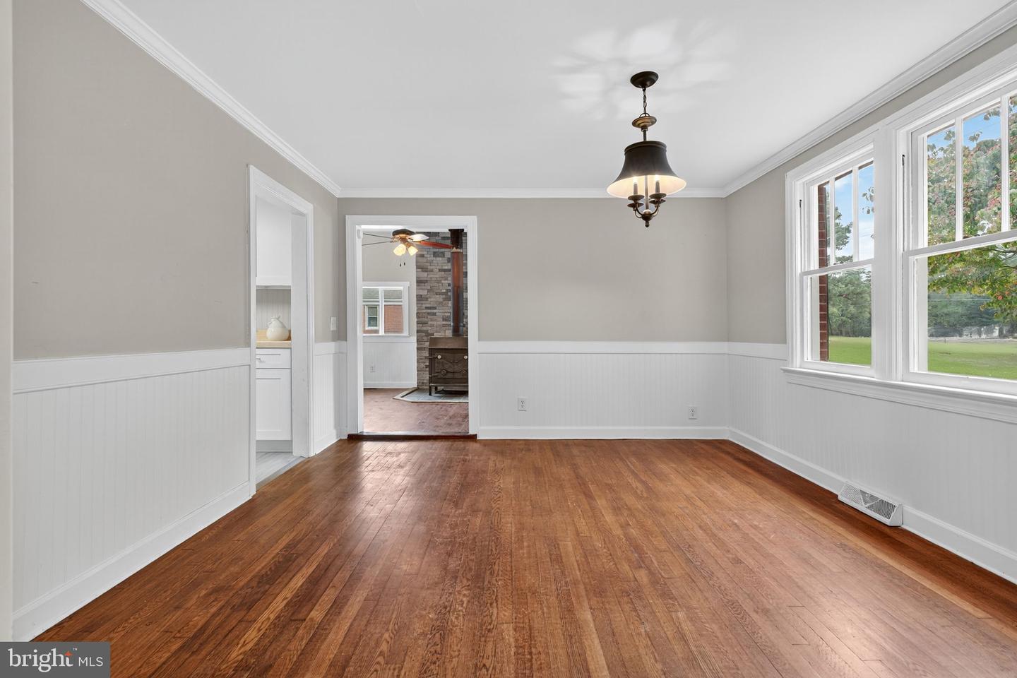 10048 DAHLGREN RD, KING GEORGE, Virginia 22485, 3 Bedrooms Bedrooms, ,2 BathroomsBathrooms,Residential,For sale,10048 DAHLGREN RD,VAKG2007048 MLS # VAKG2007048 10048 DAHLGREN RD, KING GEORGE, Virginia 22485, 3 Bedrooms Bedrooms, ,2 BathroomsBathrooms,Residential,For sale,10048 DAHLGREN RD,VAKG2007048 MLS # VAKG2007048