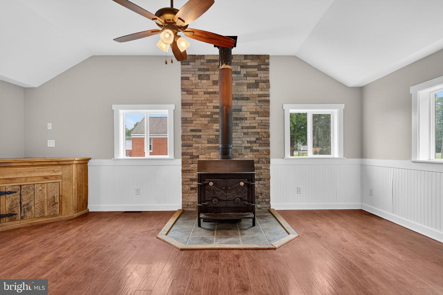 10048 DAHLGREN RD, KING GEORGE, Virginia 22485, 3 Bedrooms Bedrooms, ,2 BathroomsBathrooms,Residential,For sale,10048 DAHLGREN RD,VAKG2007048 MLS # VAKG2007048 10048 DAHLGREN RD, KING GEORGE, Virginia 22485, 3 Bedrooms Bedrooms, ,2 BathroomsBathrooms,Residential,For sale,10048 DAHLGREN RD,VAKG2007048 MLS # VAKG2007048