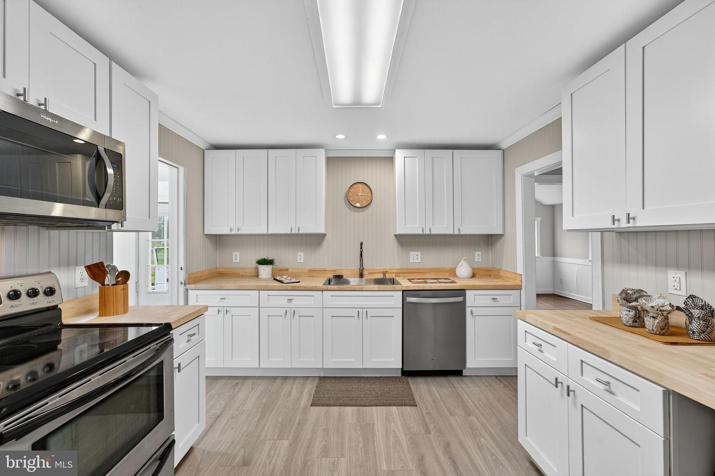 10048 DAHLGREN RD, KING GEORGE, Virginia 22485, 3 Bedrooms Bedrooms, ,2 BathroomsBathrooms,Residential,For sale,10048 DAHLGREN RD,VAKG2007048 MLS # VAKG2007048 10048 DAHLGREN RD, KING GEORGE, Virginia 22485, 3 Bedrooms Bedrooms, ,2 BathroomsBathrooms,Residential,For sale,10048 DAHLGREN RD,VAKG2007048 MLS # VAKG2007048