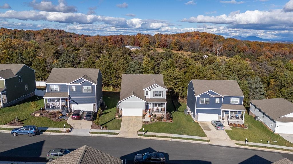 411 STONEWALL JACKSON BLVD, STAUNTON, Virginia 24401, 5 Bedrooms Bedrooms, ,2 BathroomsBathrooms,Residential,411 STONEWALL JACKSON BLVD,670655 MLS # 670655 411 STONEWALL JACKSON BLVD, STAUNTON, Virginia 24401, 5 Bedrooms Bedrooms, ,2 BathroomsBathrooms,Residential,411 STONEWALL JACKSON BLVD,670655 MLS # 670655