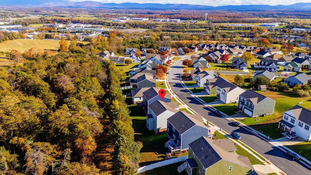 411 STONEWALL JACKSON BLVD, STAUNTON, Virginia 24401, 5 Bedrooms Bedrooms, ,2 BathroomsBathrooms,Residential,411 STONEWALL JACKSON BLVD,670655 MLS # 670655 411 STONEWALL JACKSON BLVD, STAUNTON, Virginia 24401, 5 Bedrooms Bedrooms, ,2 BathroomsBathrooms,Residential,411 STONEWALL JACKSON BLVD,670655 MLS # 670655