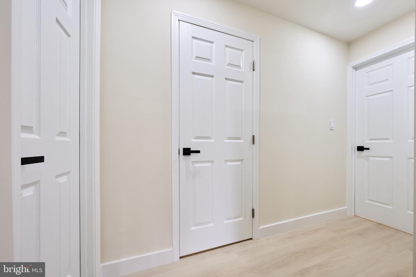 1904 LAMSON PL, MCLEAN, Virginia 22101, 6 Bedrooms Bedrooms, ,4 BathroomsBathrooms,Residential,For sale,1904 LAMSON PL,VAFX2270298 MLS # VAFX2270298