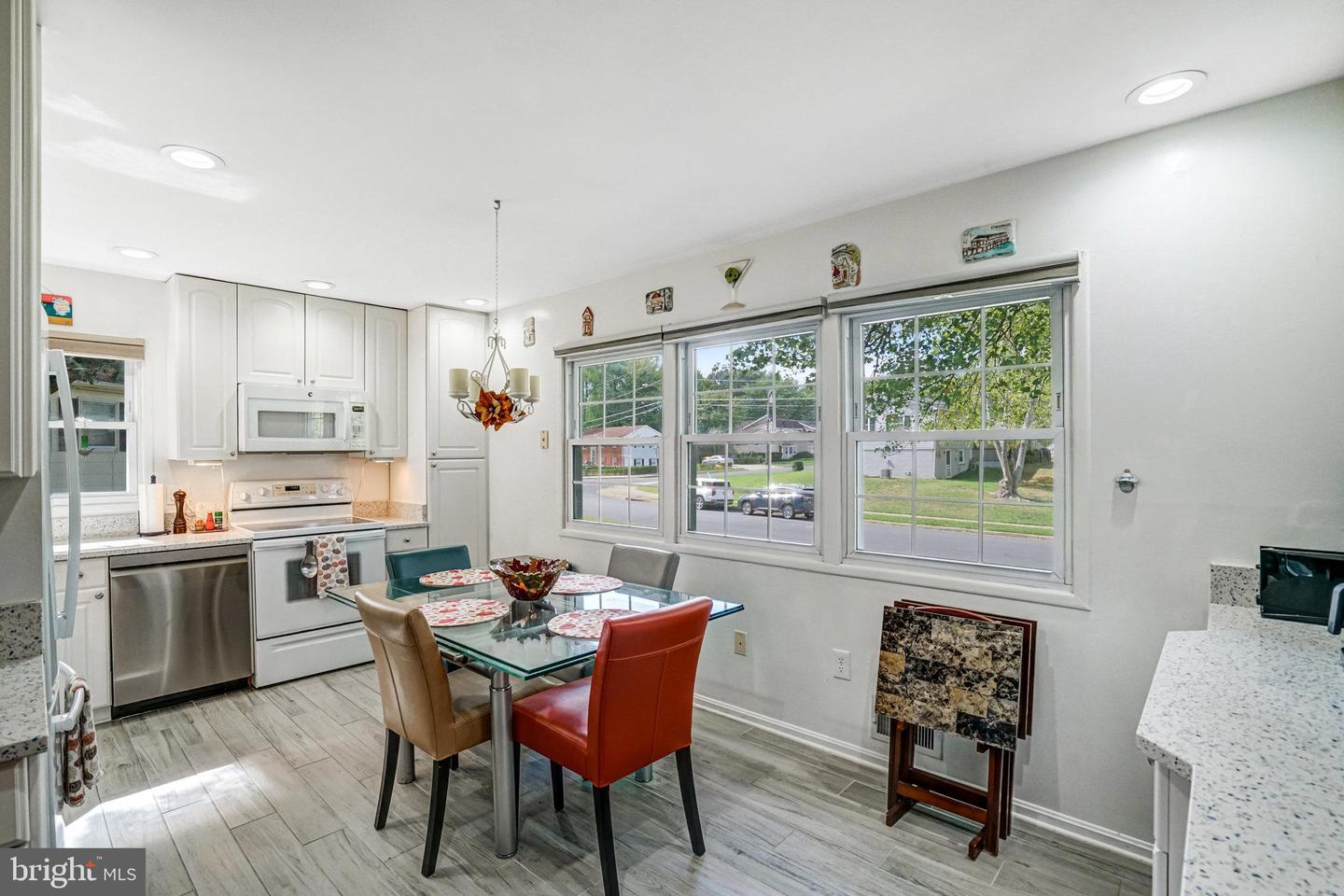 6109 LARKSPUR DR, ALEXANDRIA, Virginia 22310, 4 Bedrooms Bedrooms, ,3 BathroomsBathrooms,Residential,For sale,6109 LARKSPUR DR,VAFX2272962 MLS # VAFX2272962