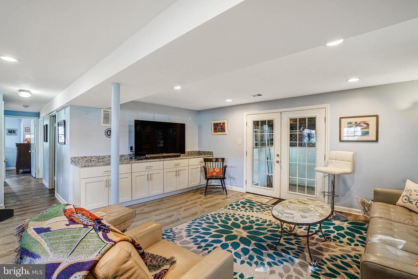 6109 LARKSPUR DR, ALEXANDRIA, Virginia 22310, 4 Bedrooms Bedrooms, ,3 BathroomsBathrooms,Residential,For sale,6109 LARKSPUR DR,VAFX2272962 MLS # VAFX2272962