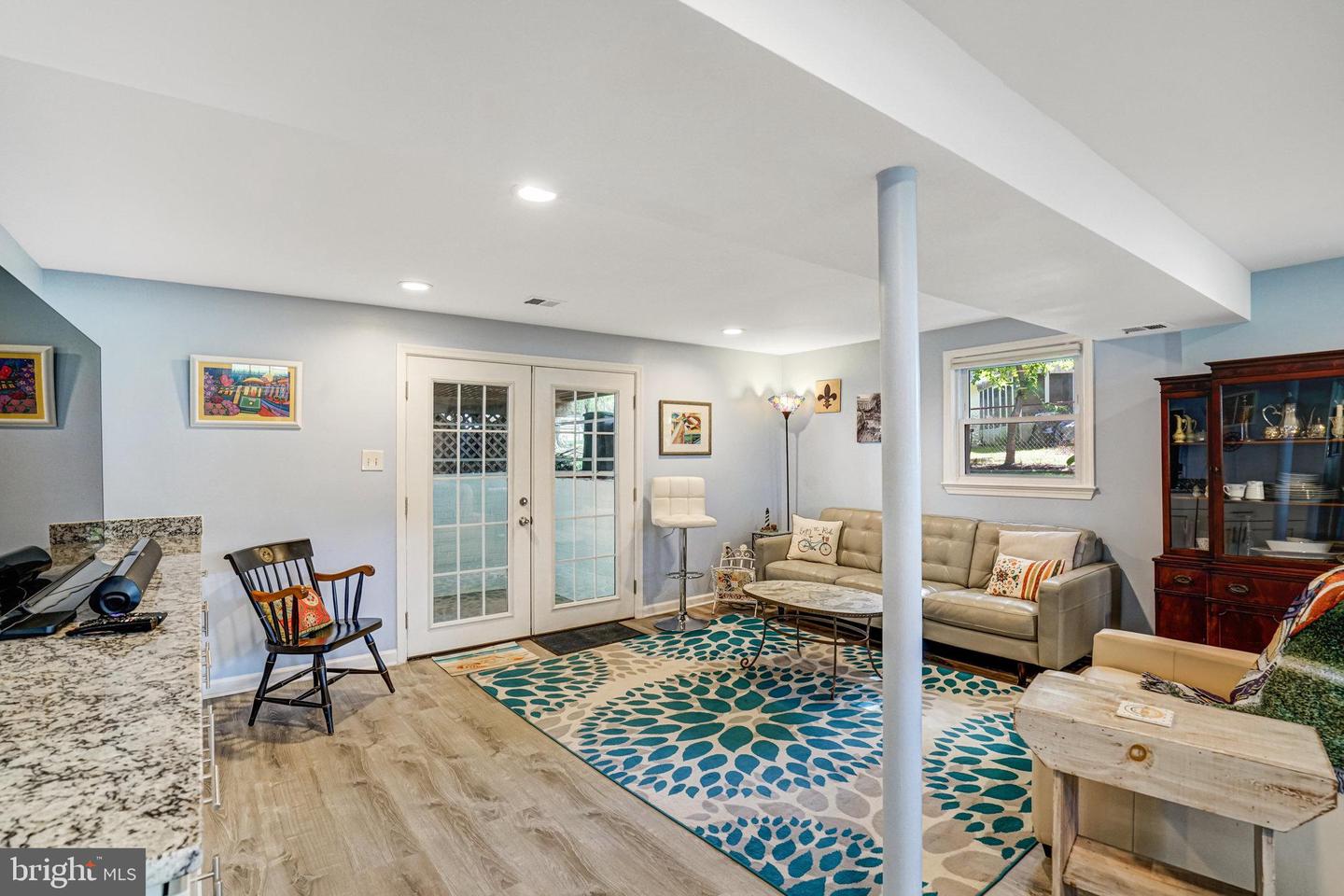 6109 LARKSPUR DR, ALEXANDRIA, Virginia 22310, 4 Bedrooms Bedrooms, ,3 BathroomsBathrooms,Residential,For sale,6109 LARKSPUR DR,VAFX2272962 MLS # VAFX2272962