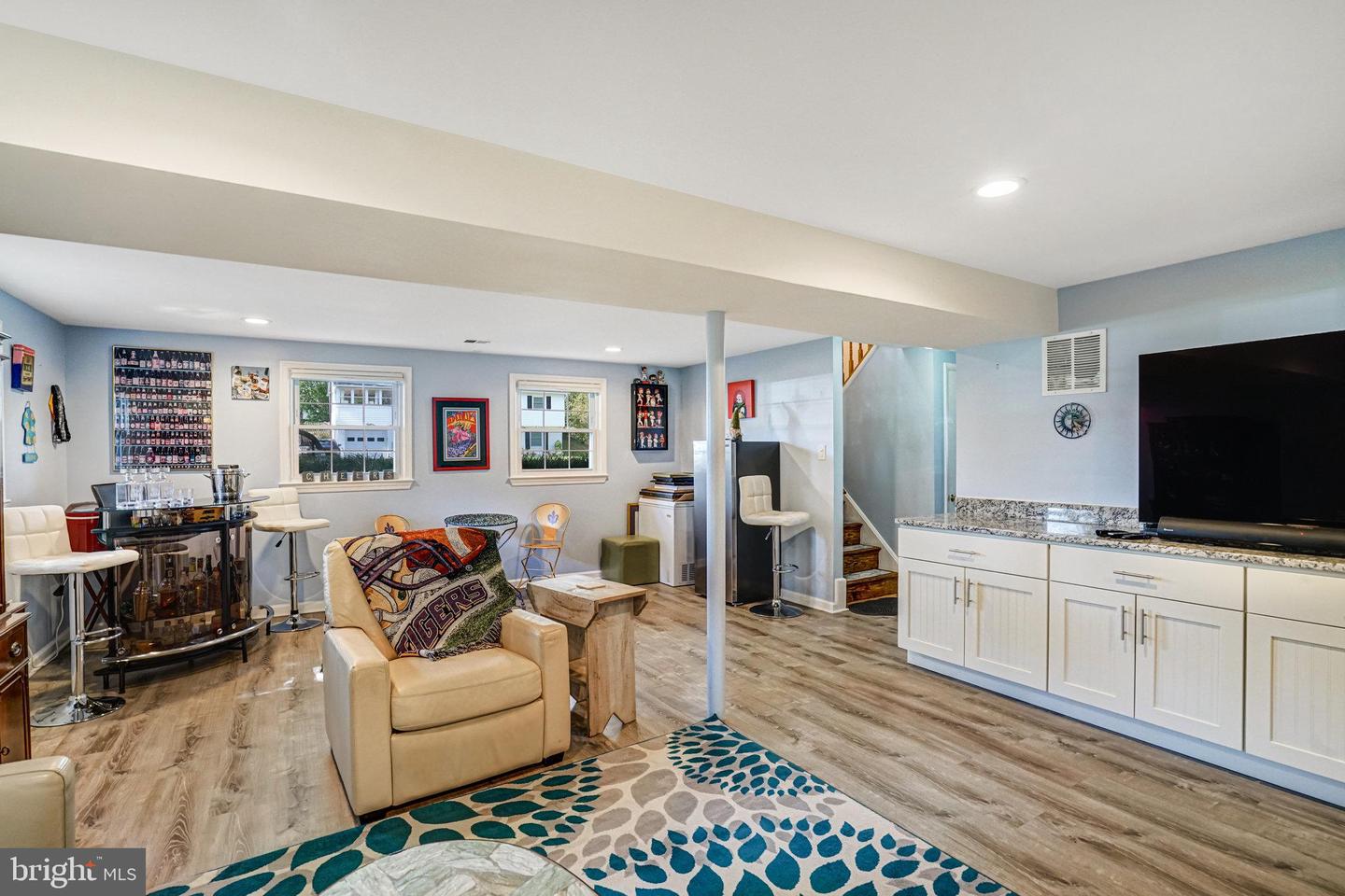 6109 LARKSPUR DR, ALEXANDRIA, Virginia 22310, 4 Bedrooms Bedrooms, ,3 BathroomsBathrooms,Residential,For sale,6109 LARKSPUR DR,VAFX2272962 MLS # VAFX2272962