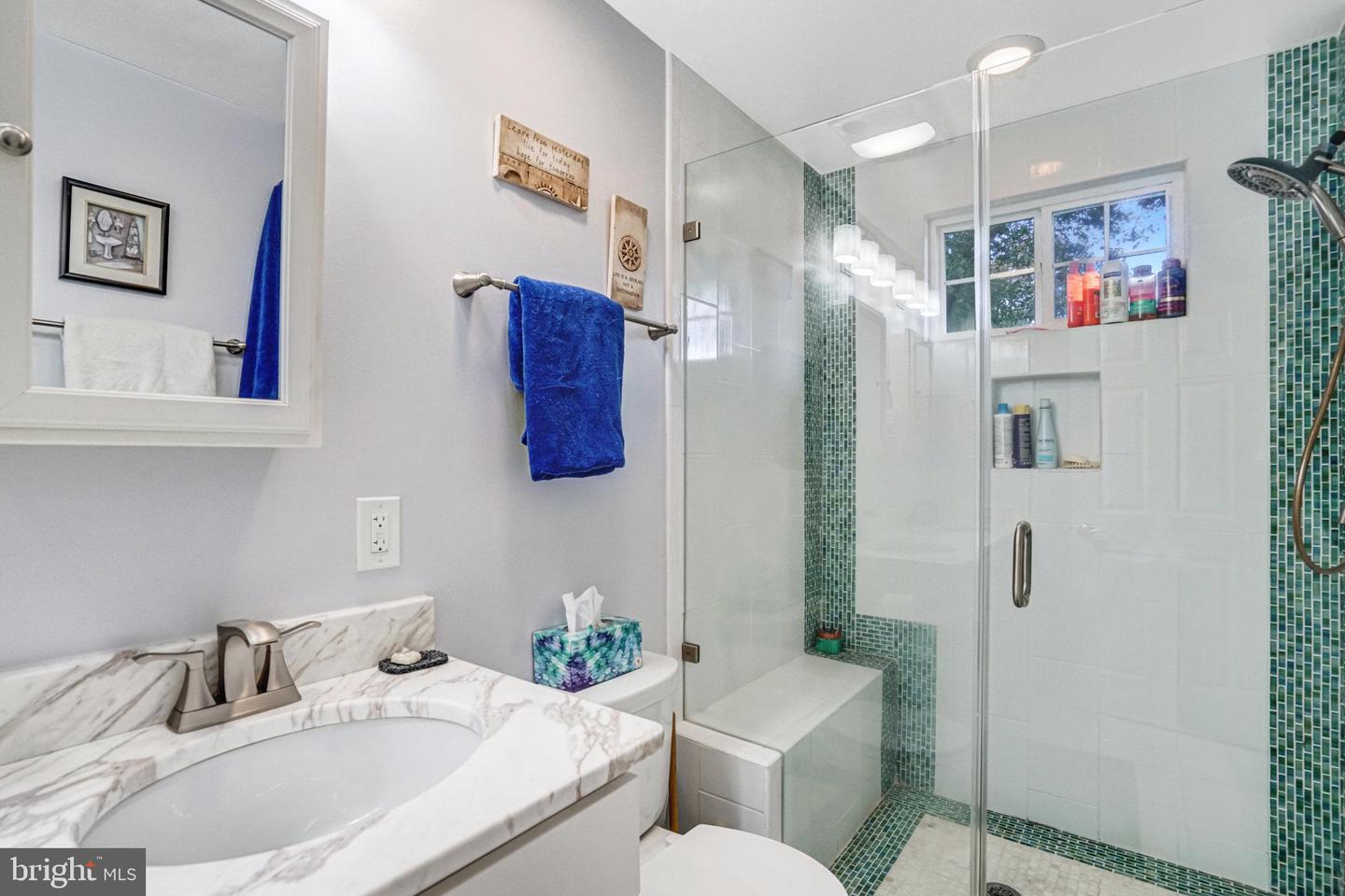 6109 LARKSPUR DR, ALEXANDRIA, Virginia 22310, 4 Bedrooms Bedrooms, ,3 BathroomsBathrooms,Residential,For sale,6109 LARKSPUR DR,VAFX2272962 MLS # VAFX2272962