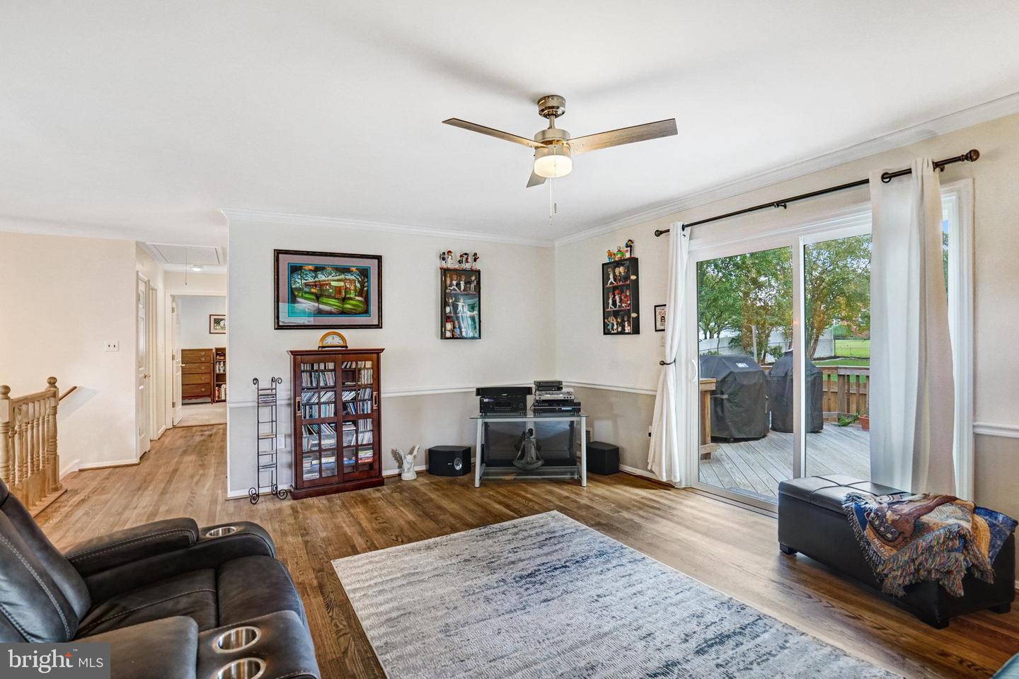 6109 LARKSPUR DR, ALEXANDRIA, Virginia 22310, 4 Bedrooms Bedrooms, ,3 BathroomsBathrooms,Residential,For sale,6109 LARKSPUR DR,VAFX2272962 MLS # VAFX2272962