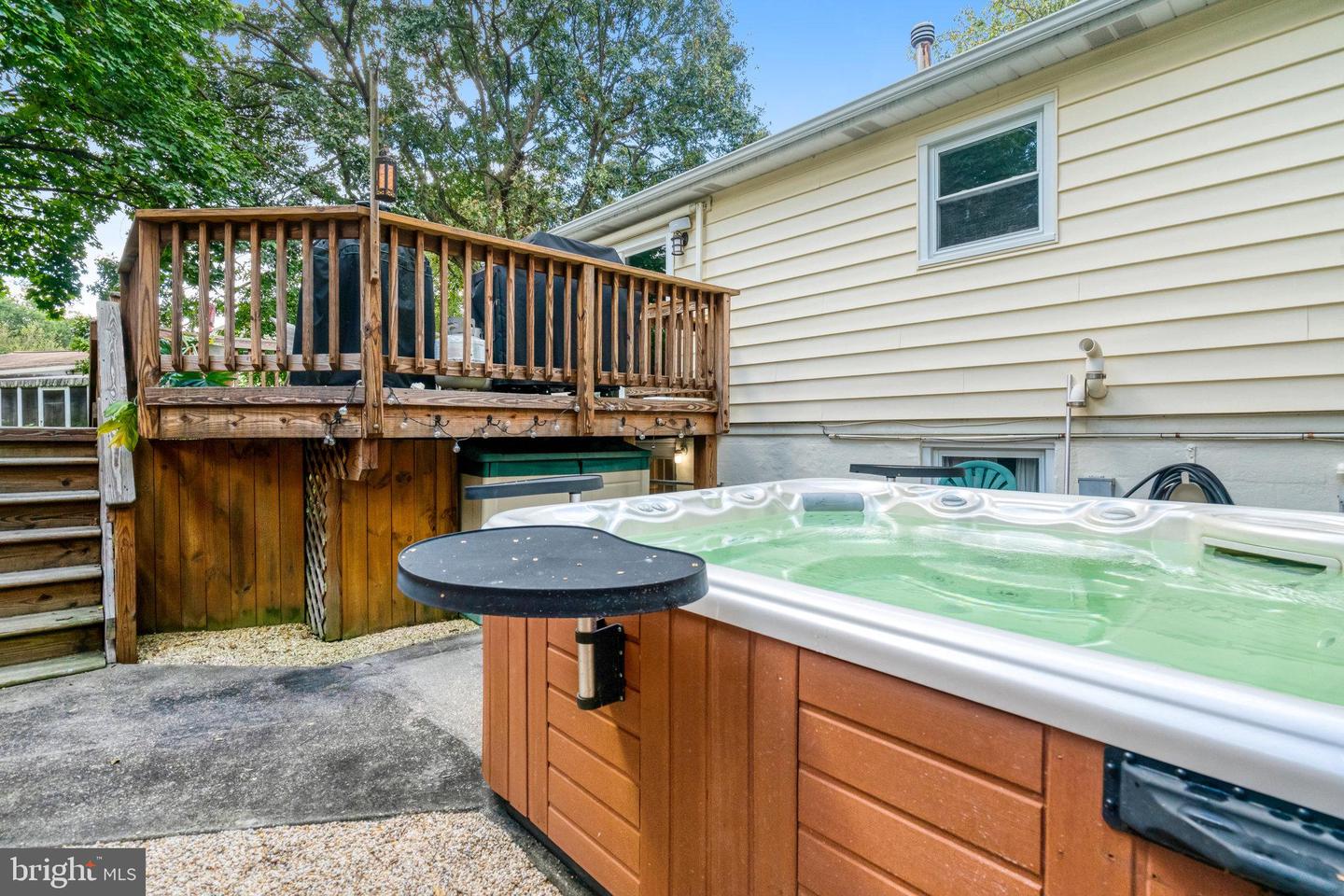 6109 LARKSPUR DR, ALEXANDRIA, Virginia 22310, 4 Bedrooms Bedrooms, ,3 BathroomsBathrooms,Residential,For sale,6109 LARKSPUR DR,VAFX2272962 MLS # VAFX2272962