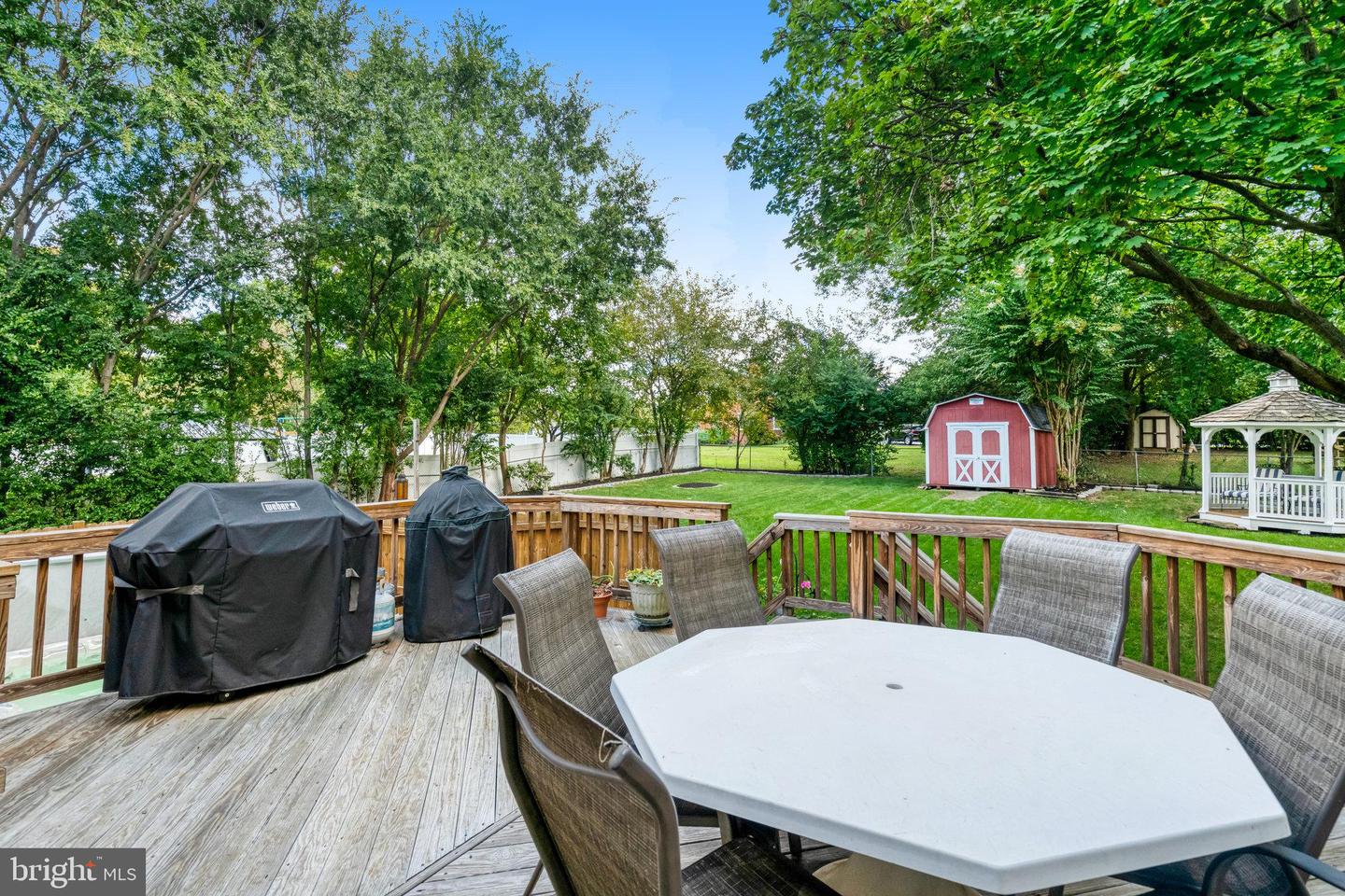 6109 LARKSPUR DR, ALEXANDRIA, Virginia 22310, 4 Bedrooms Bedrooms, ,3 BathroomsBathrooms,Residential,For sale,6109 LARKSPUR DR,VAFX2272962 MLS # VAFX2272962